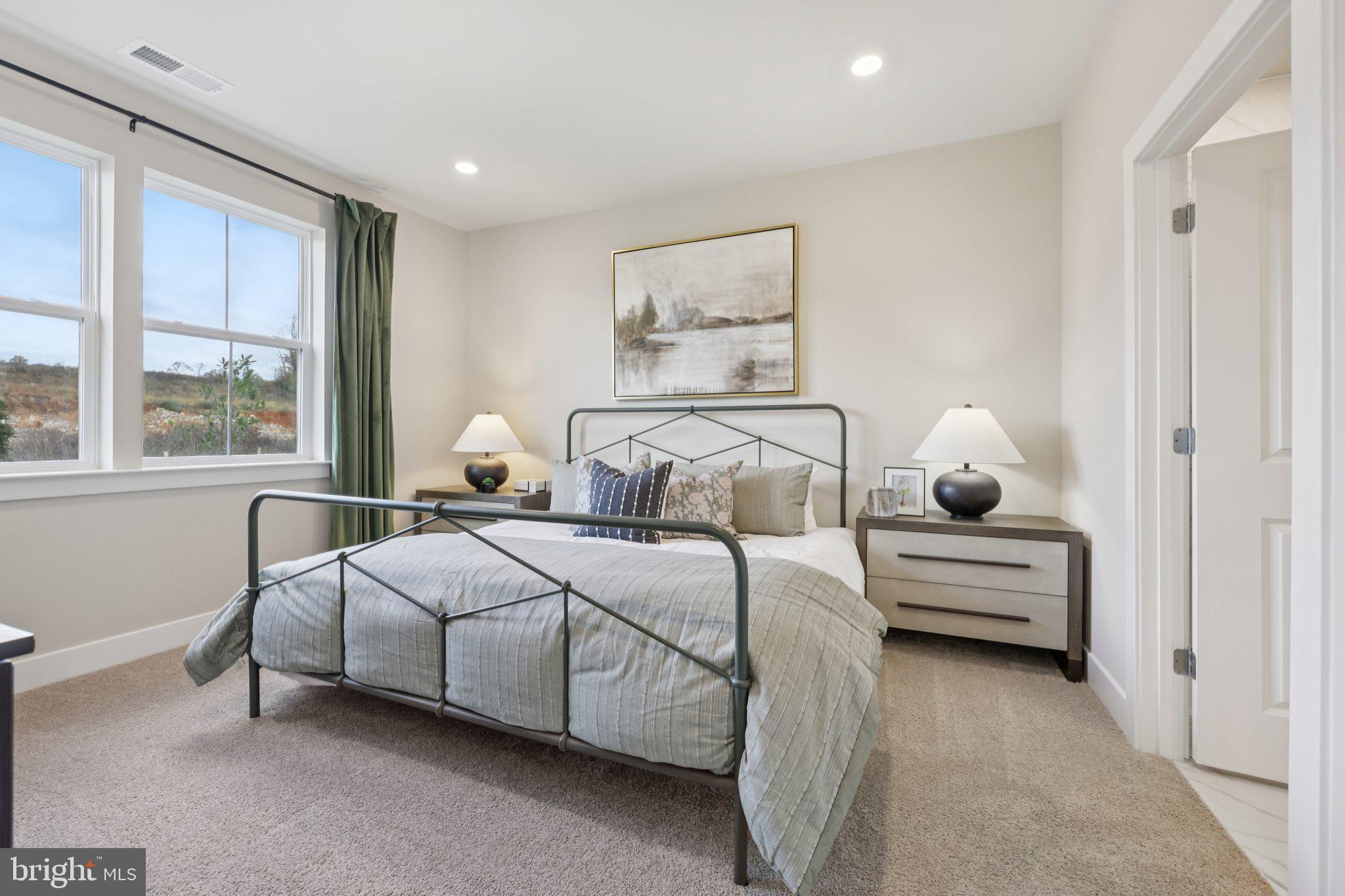 WILLOW RUN - Residential