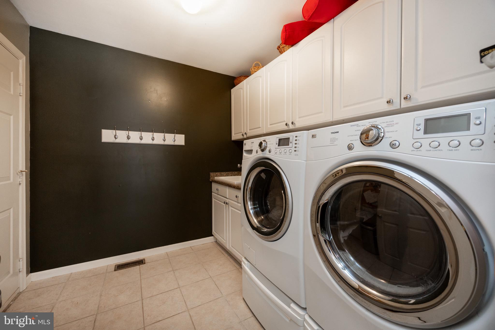 LANDIS GREENE - Residential