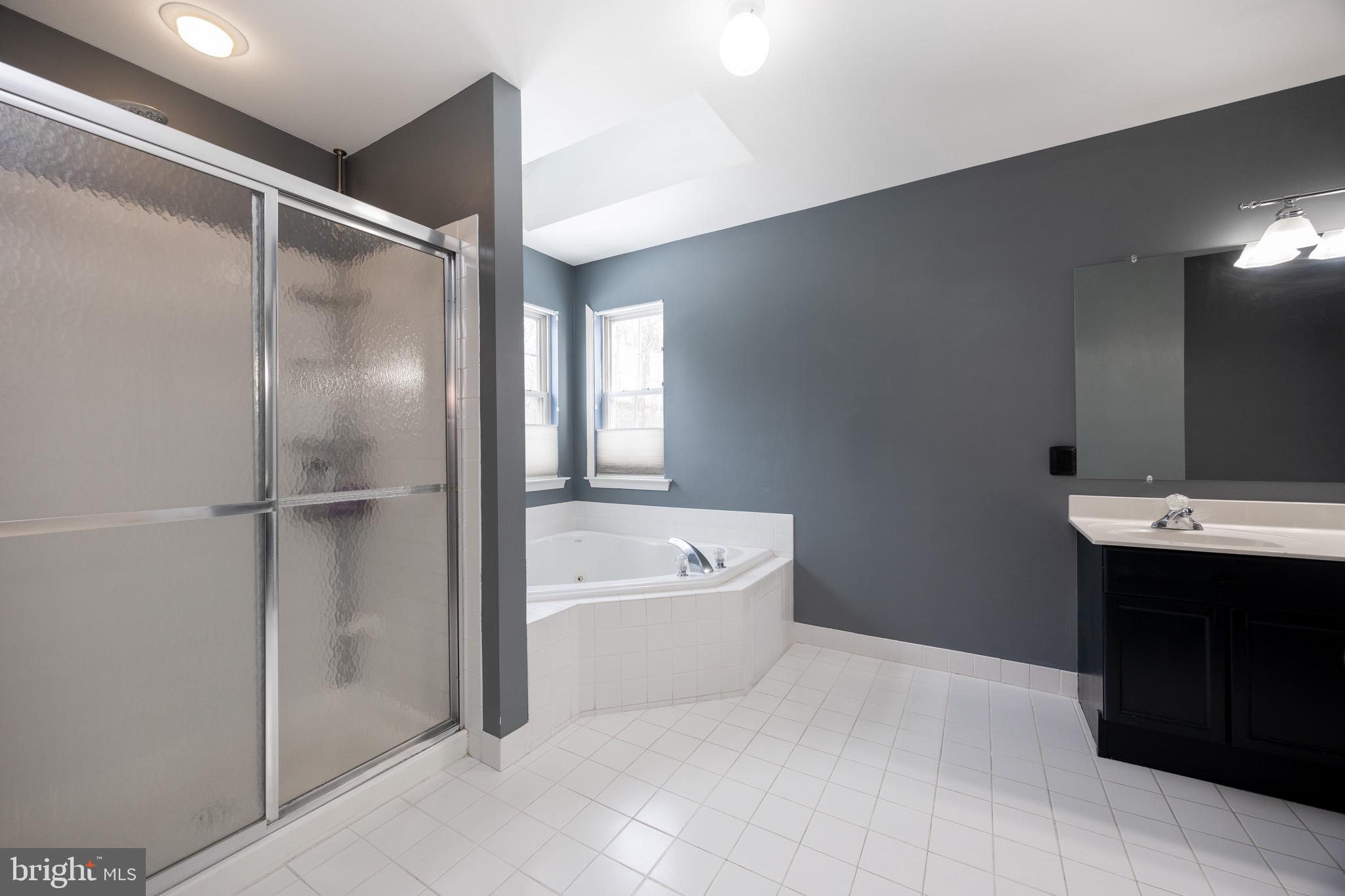 LANDIS GREENE - Residential