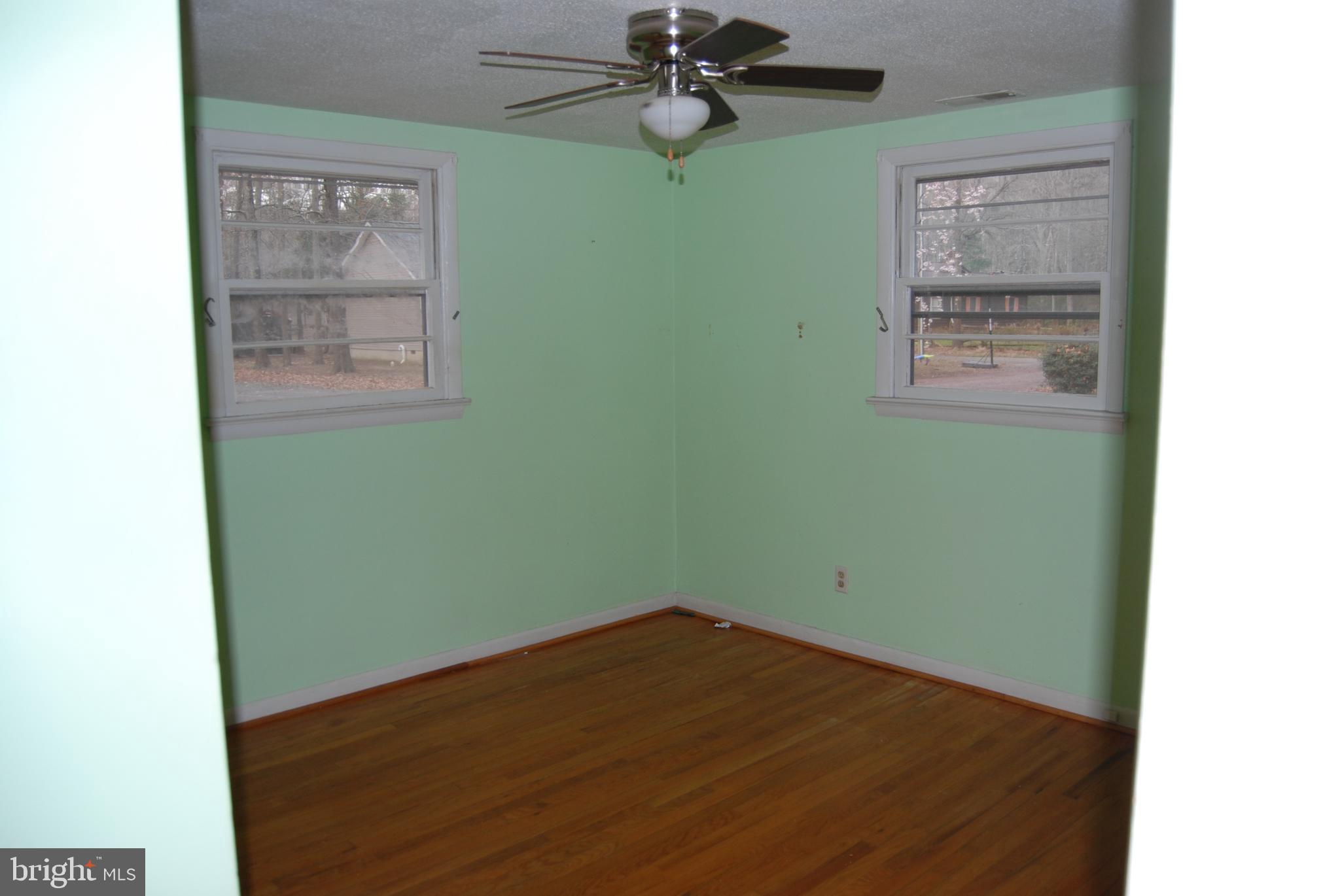 PLACID BAY EST ALBROUGH - Residential