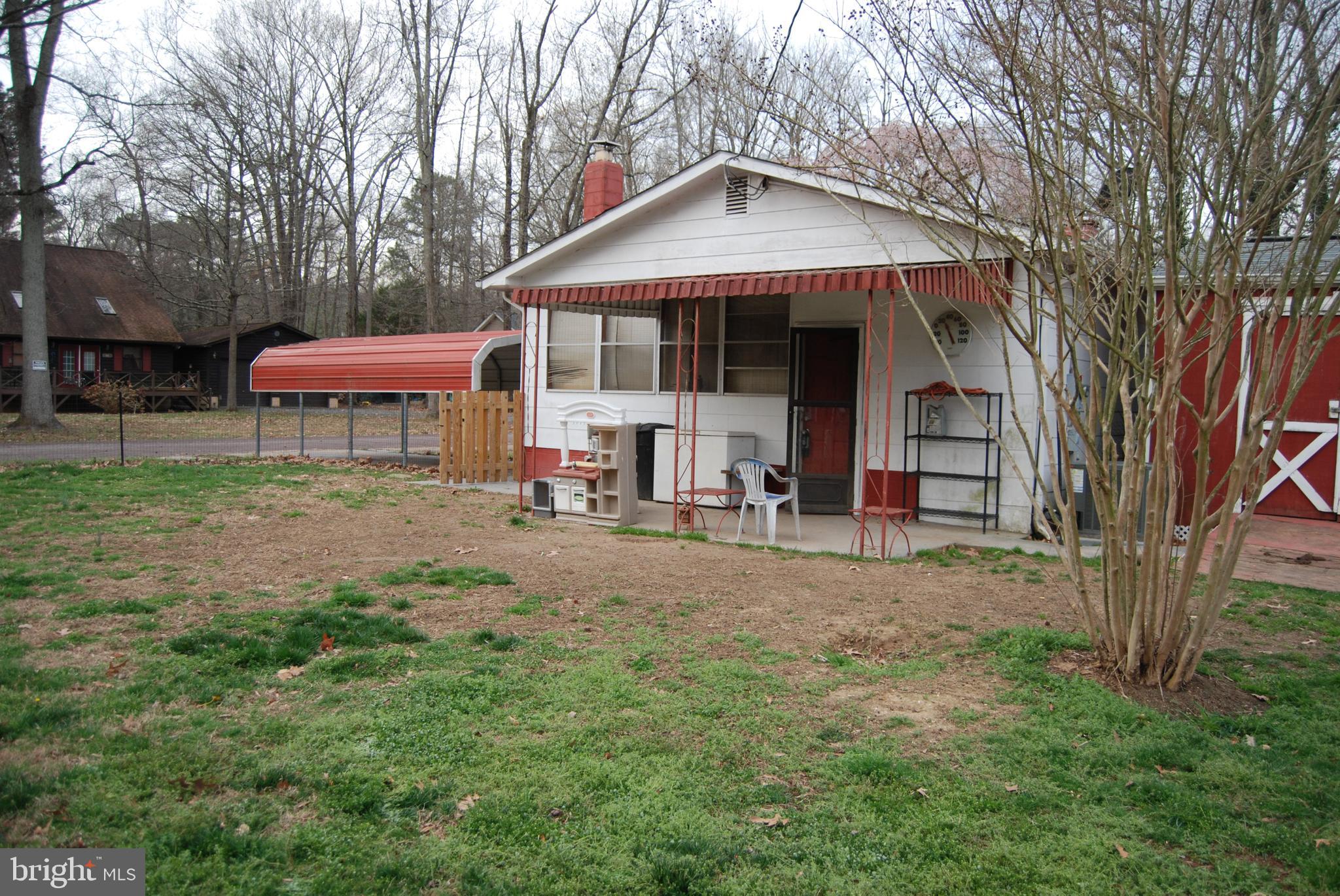 PLACID BAY EST ALBROUGH - Residential