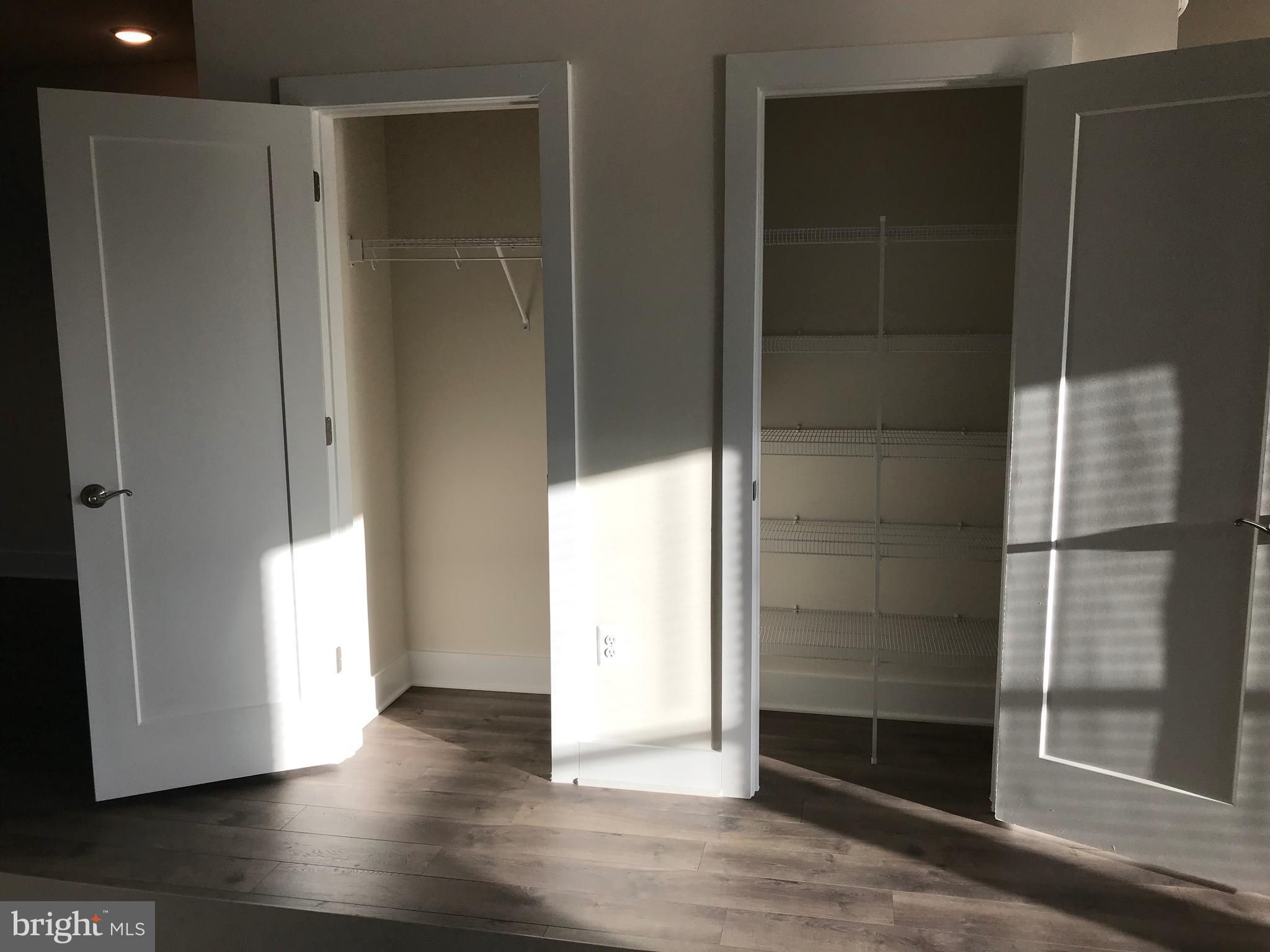 METRO SQUARE - Residential Lease