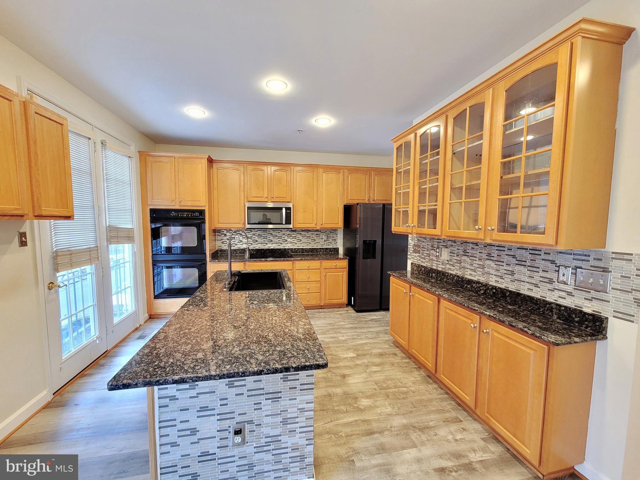 VILLAGES OF URBANA - Residential Lease