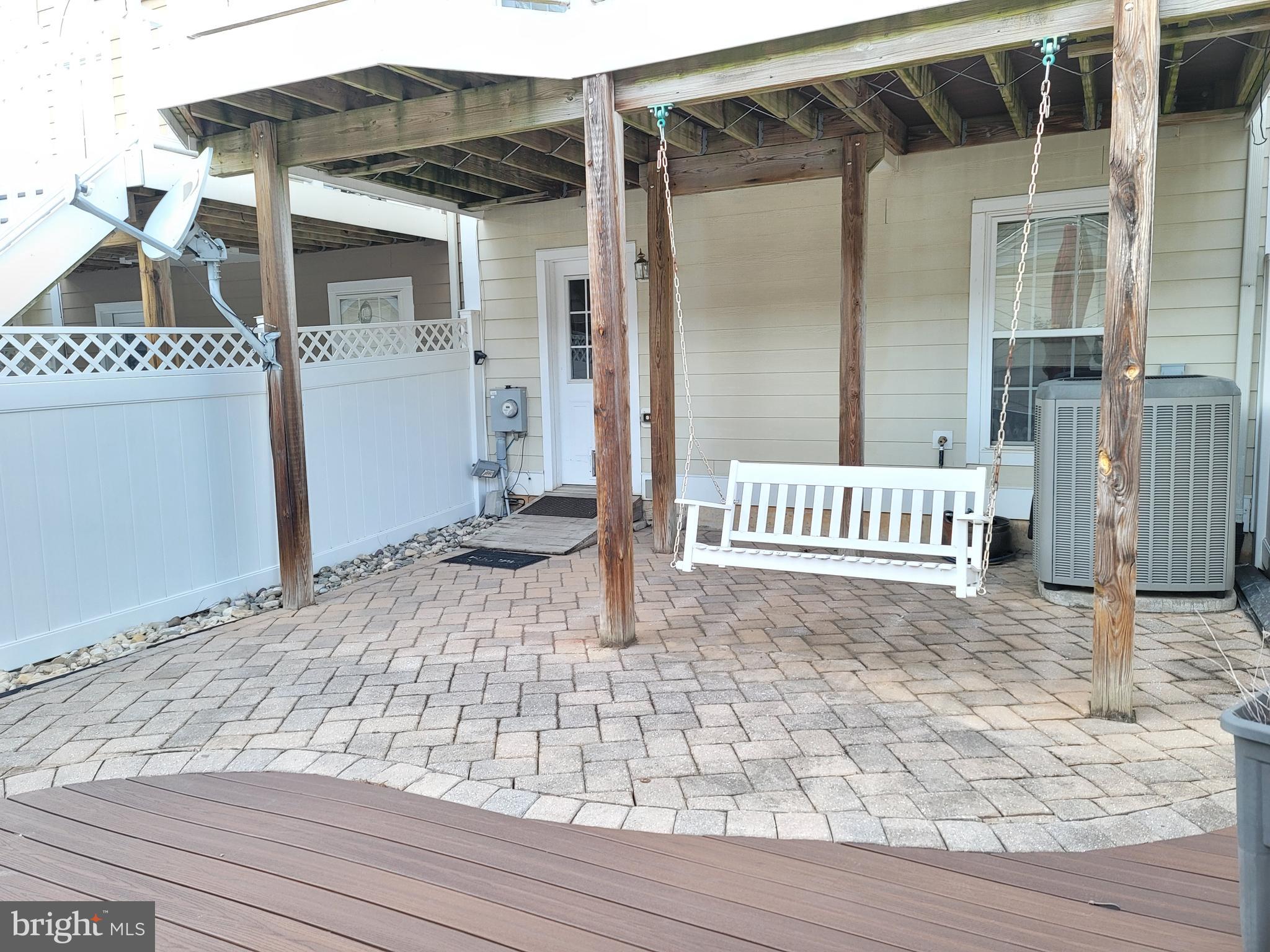 VILLAGES OF URBANA - Residential Lease