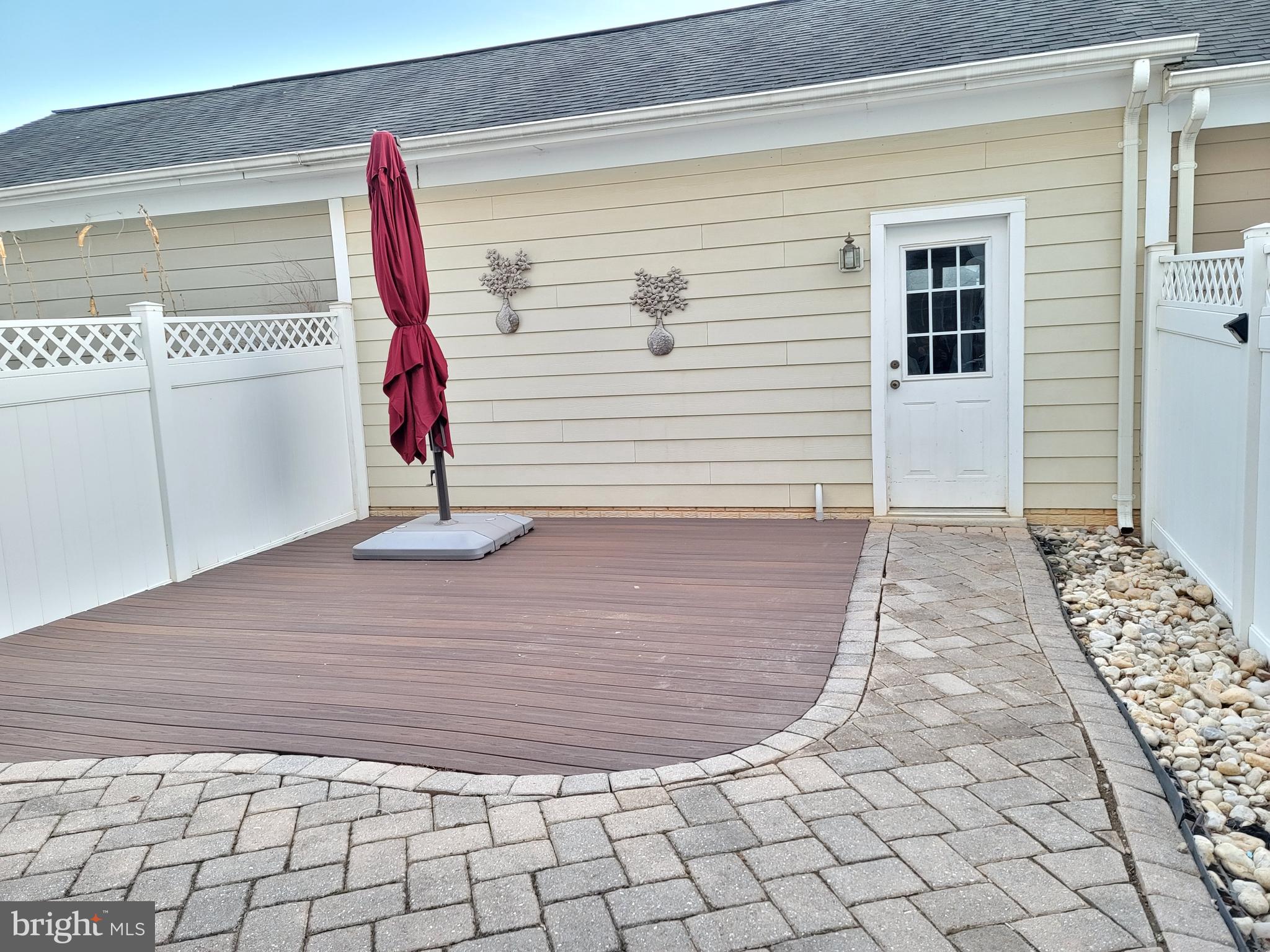 VILLAGES OF URBANA - Residential Lease