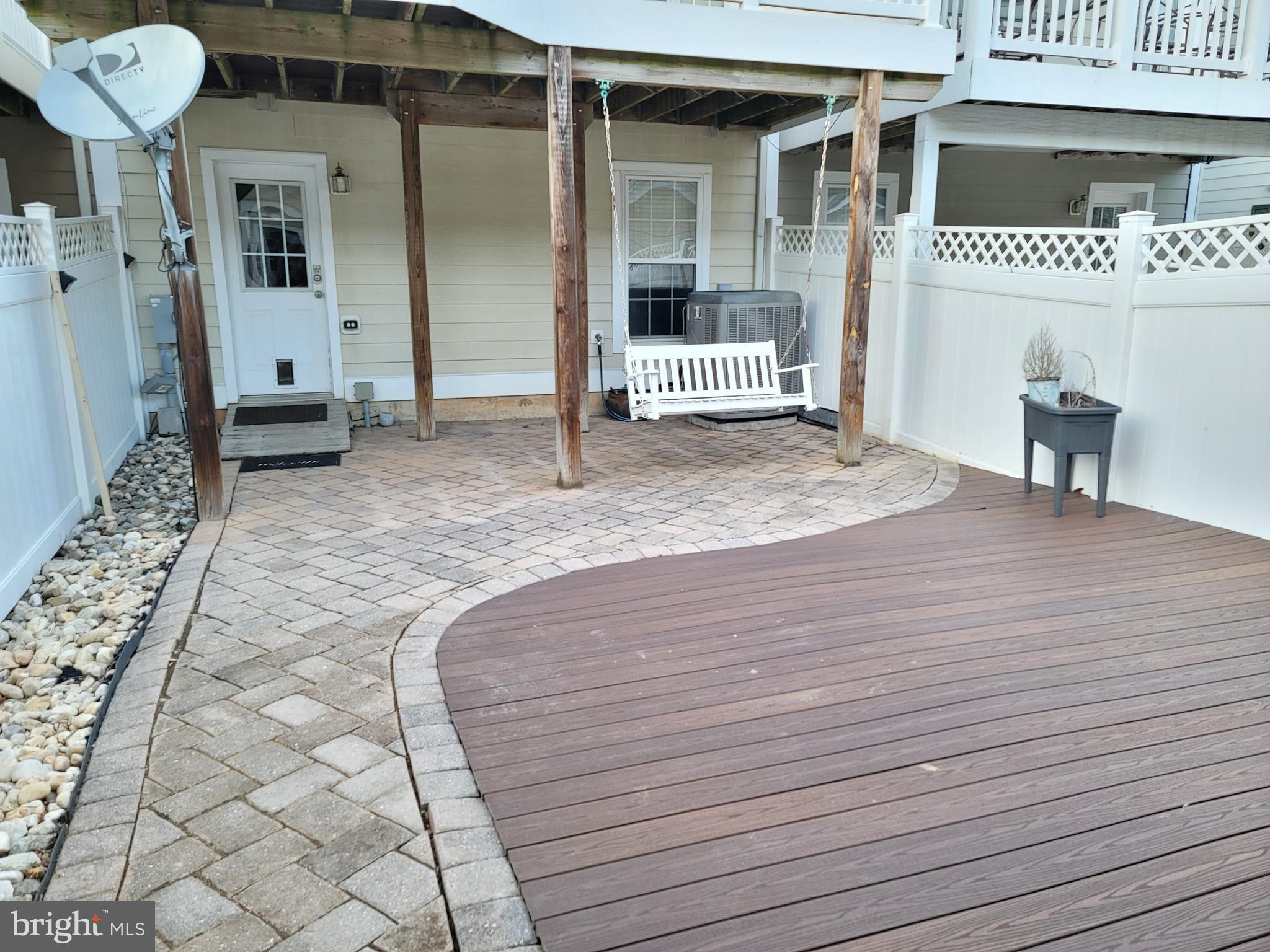 VILLAGES OF URBANA - Residential Lease