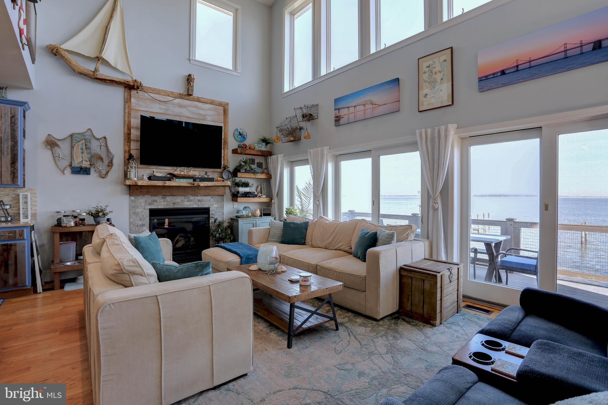 VENICE ON THE BAY - Residential