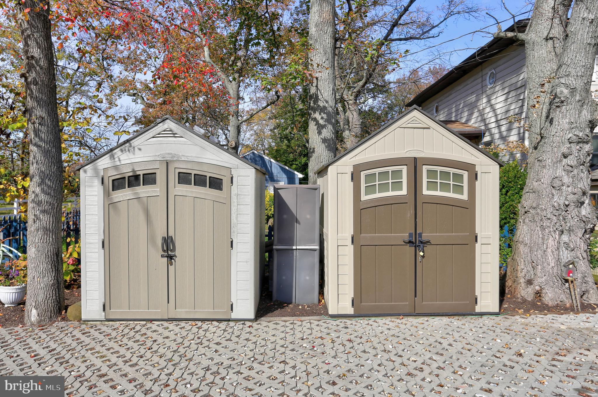 VENICE ON THE BAY - Residential