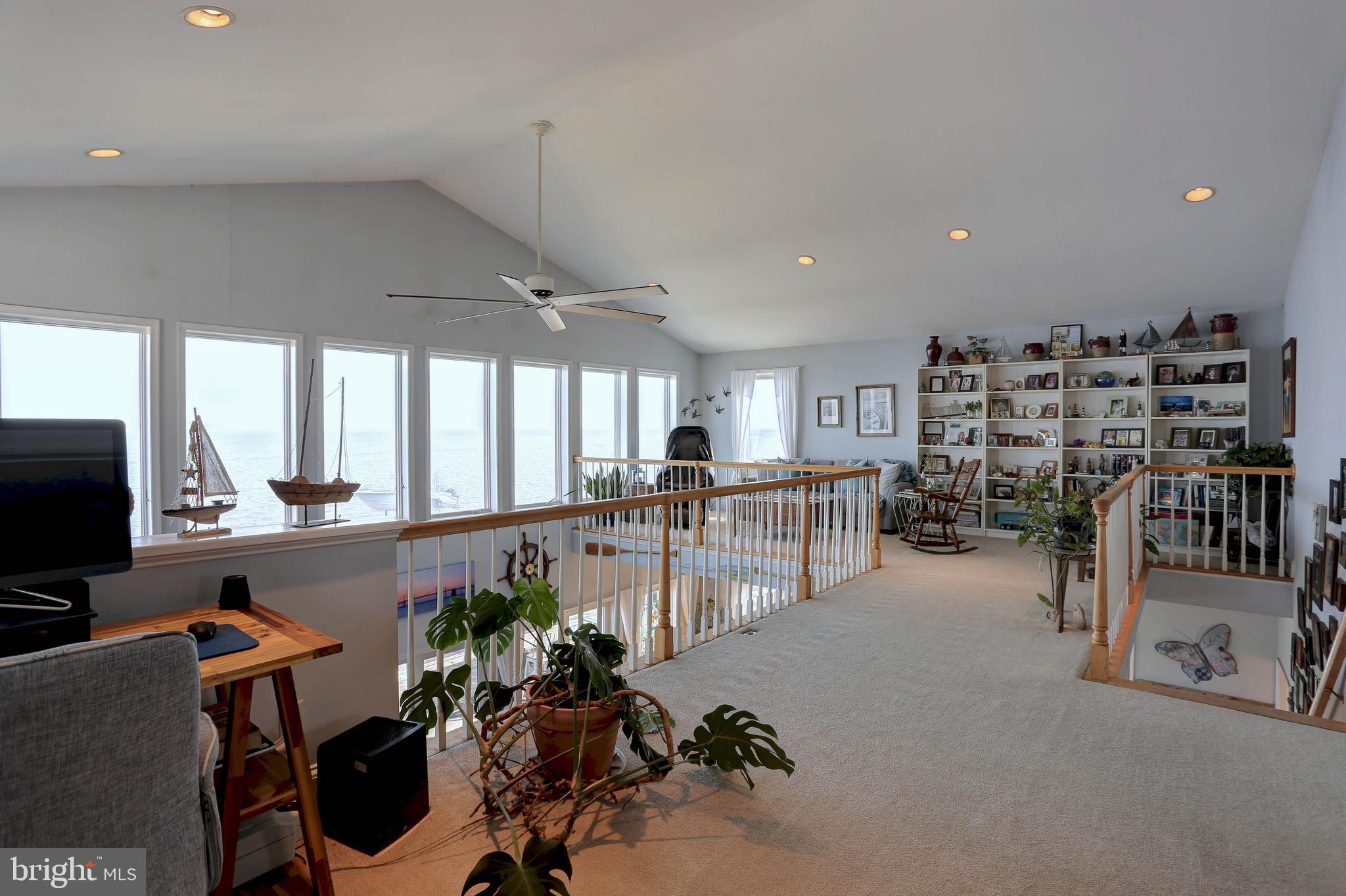 VENICE ON THE BAY - Residential