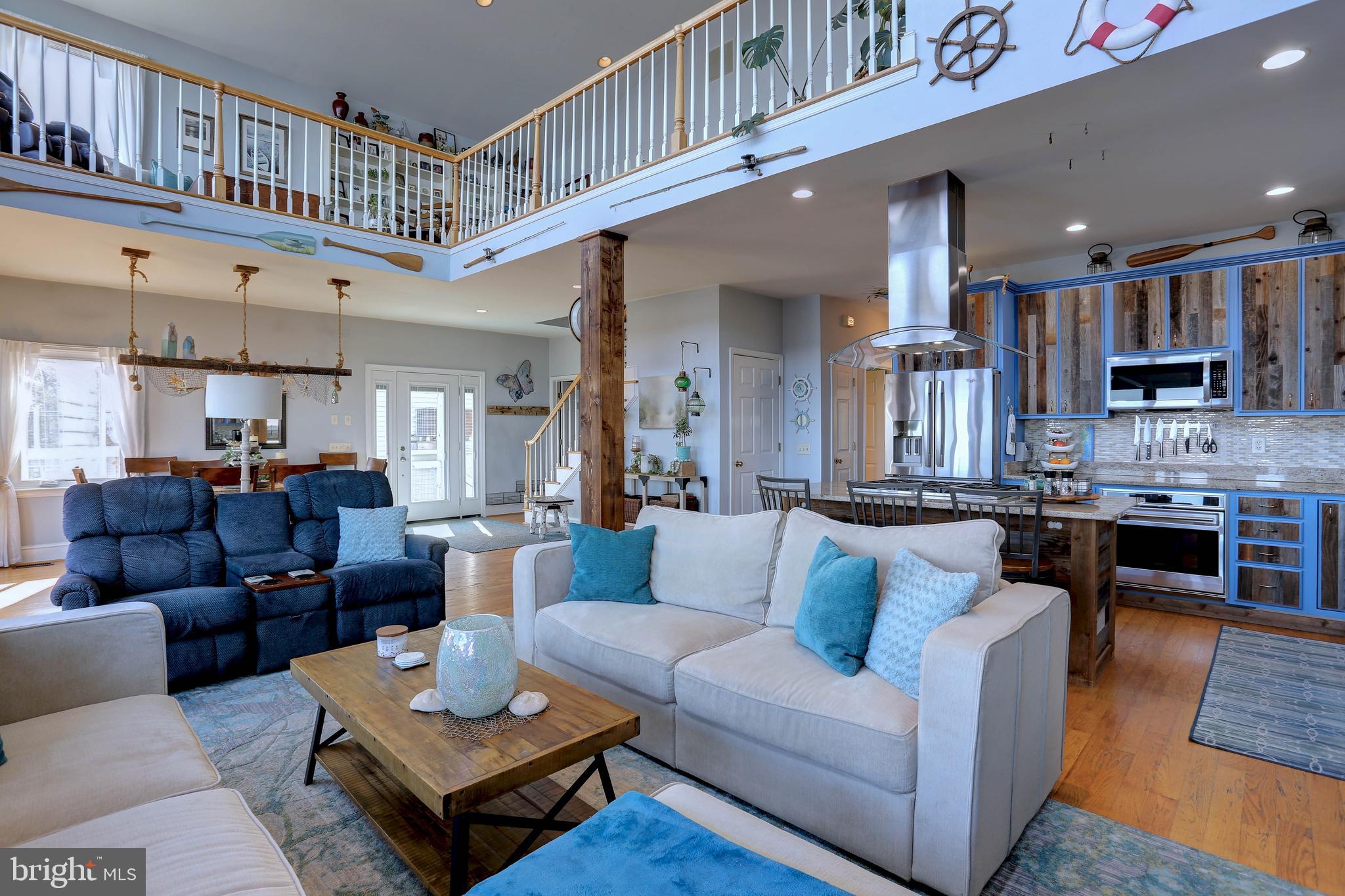 VENICE ON THE BAY - Residential