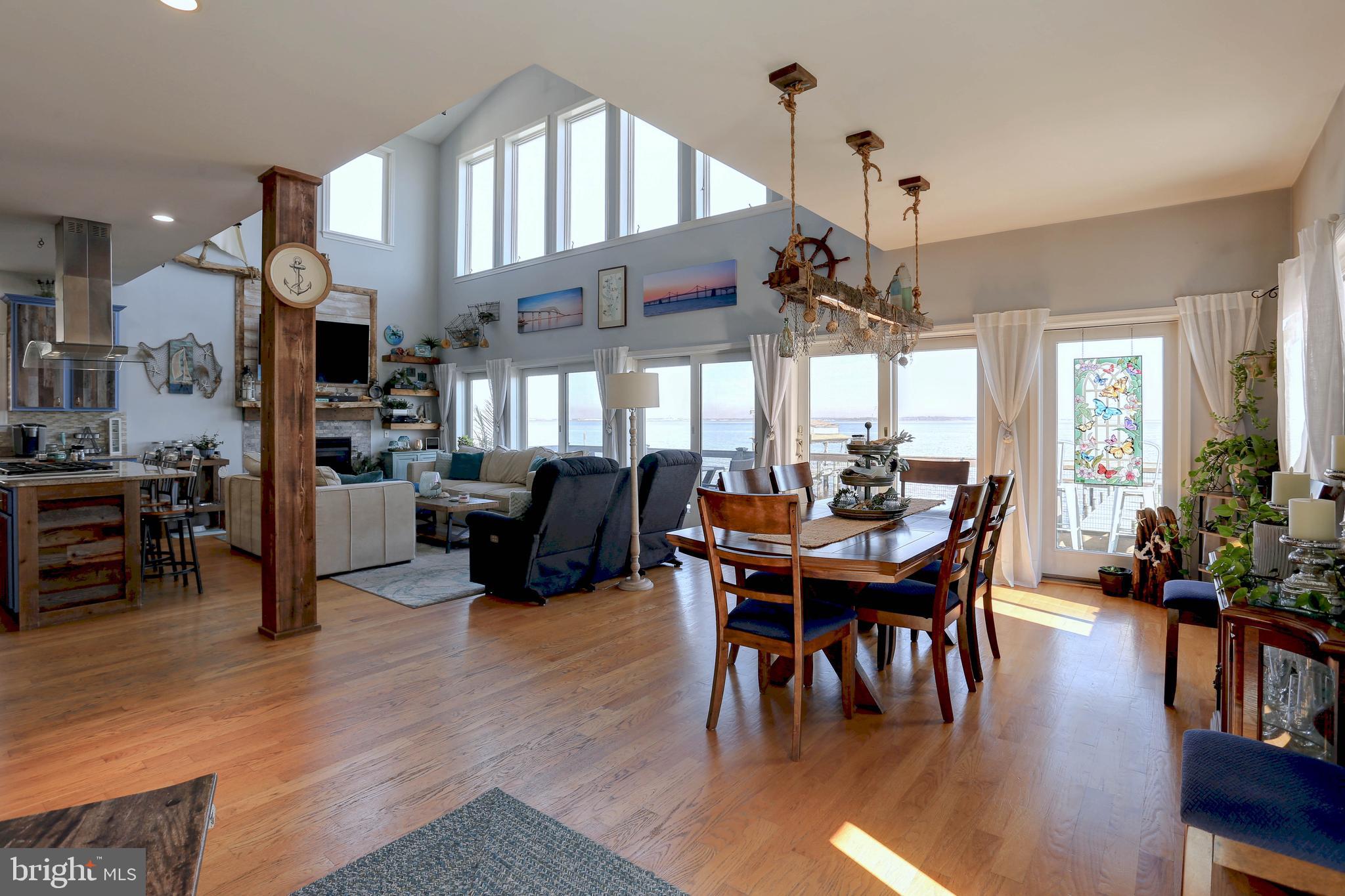 VENICE ON THE BAY - Residential