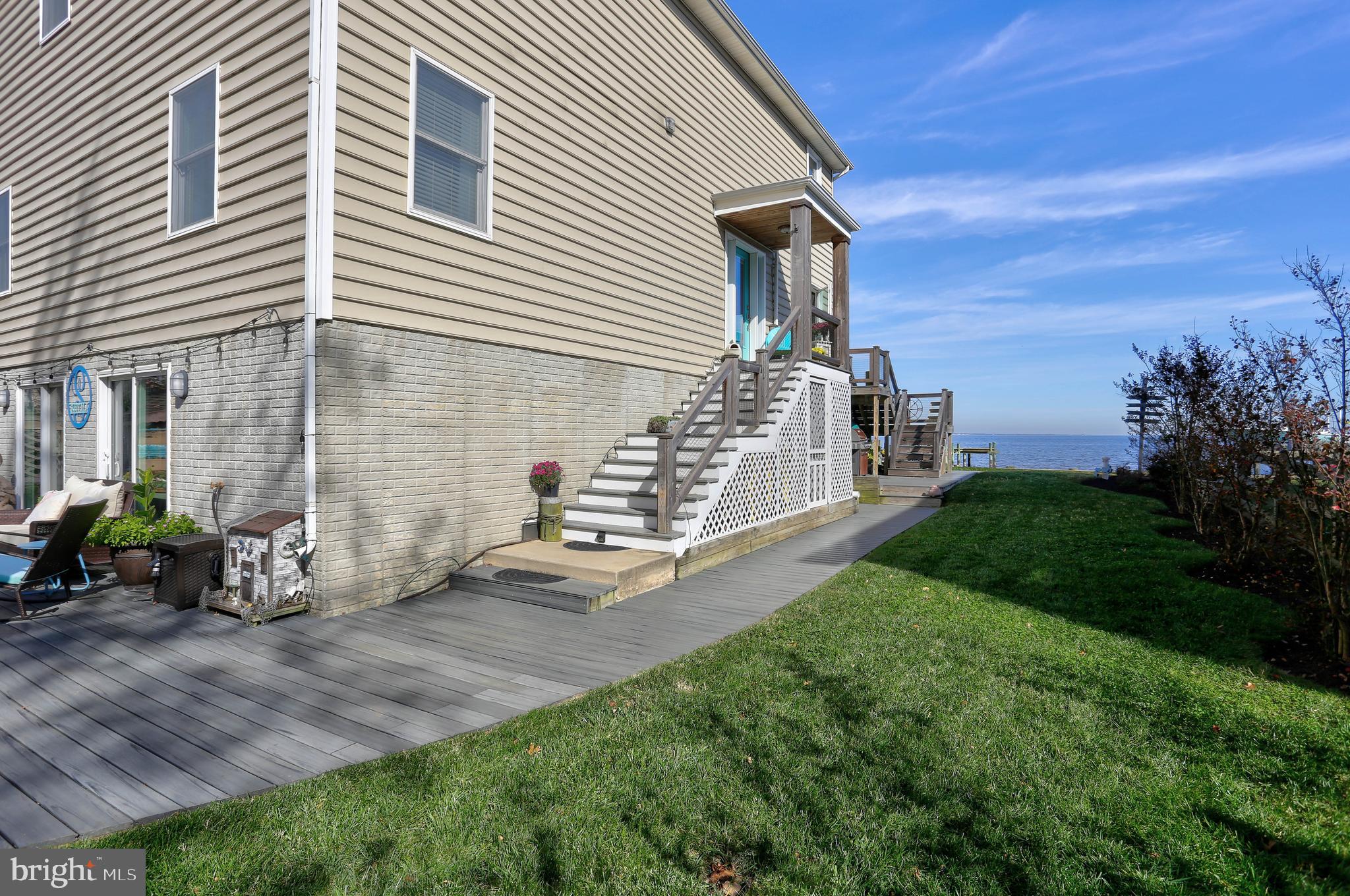 VENICE ON THE BAY - Residential