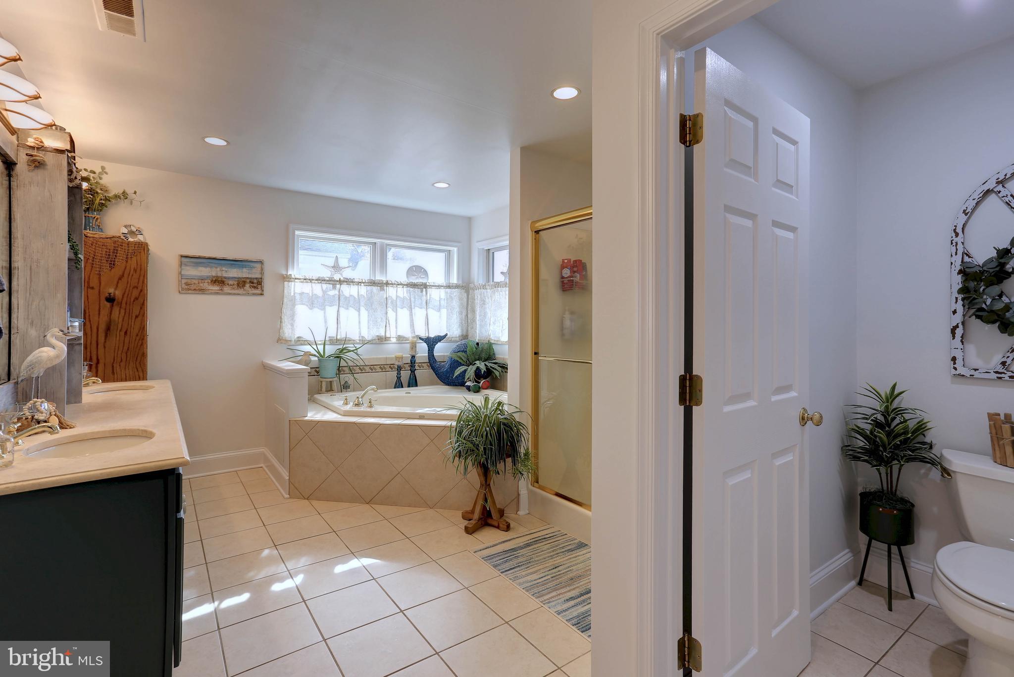 VENICE ON THE BAY - Residential