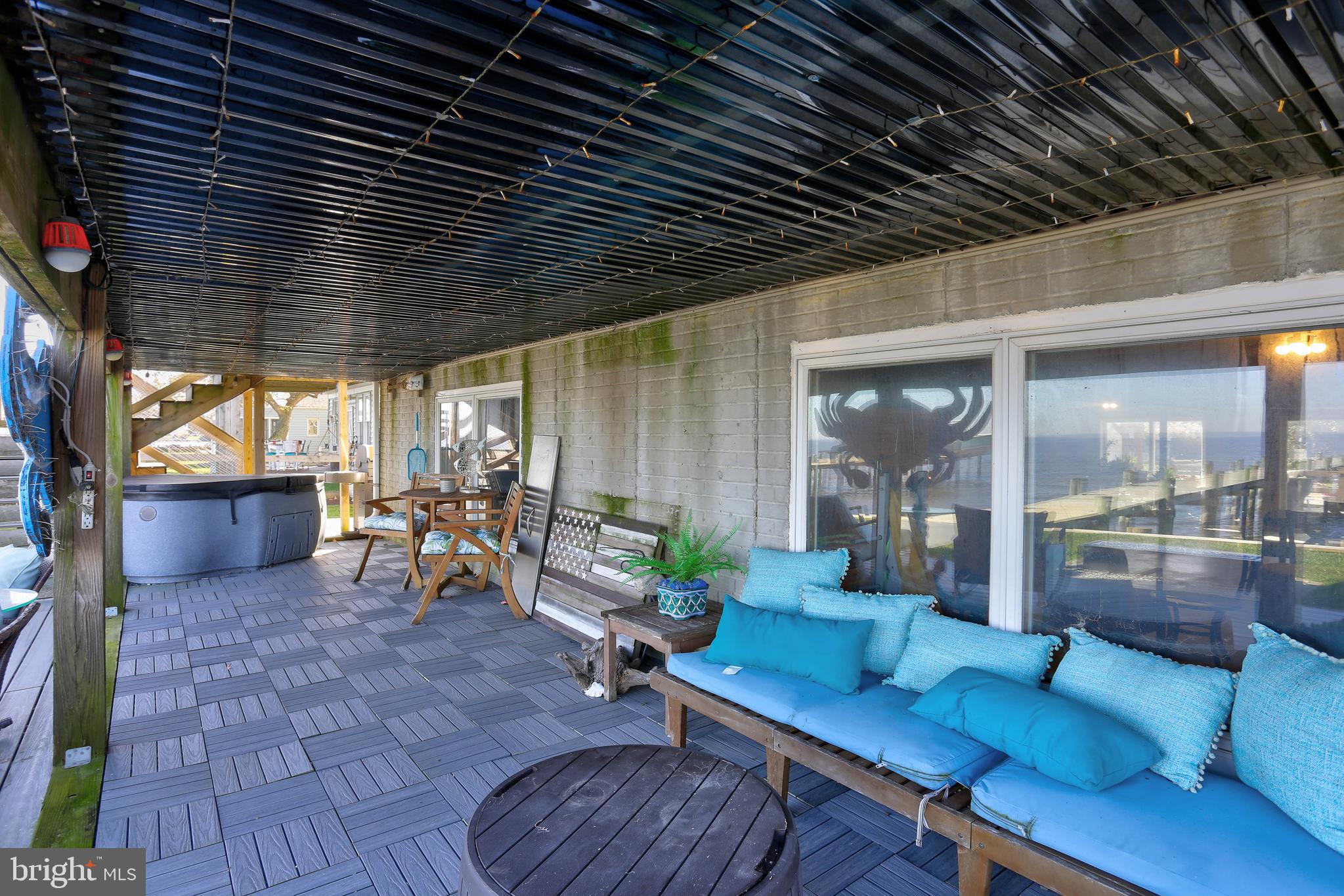 VENICE ON THE BAY - Residential