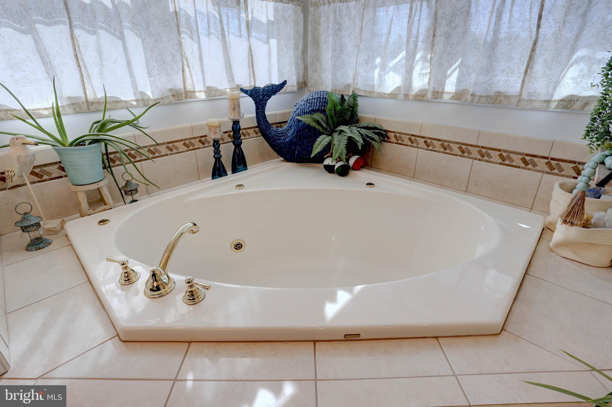 VENICE ON THE BAY - Residential