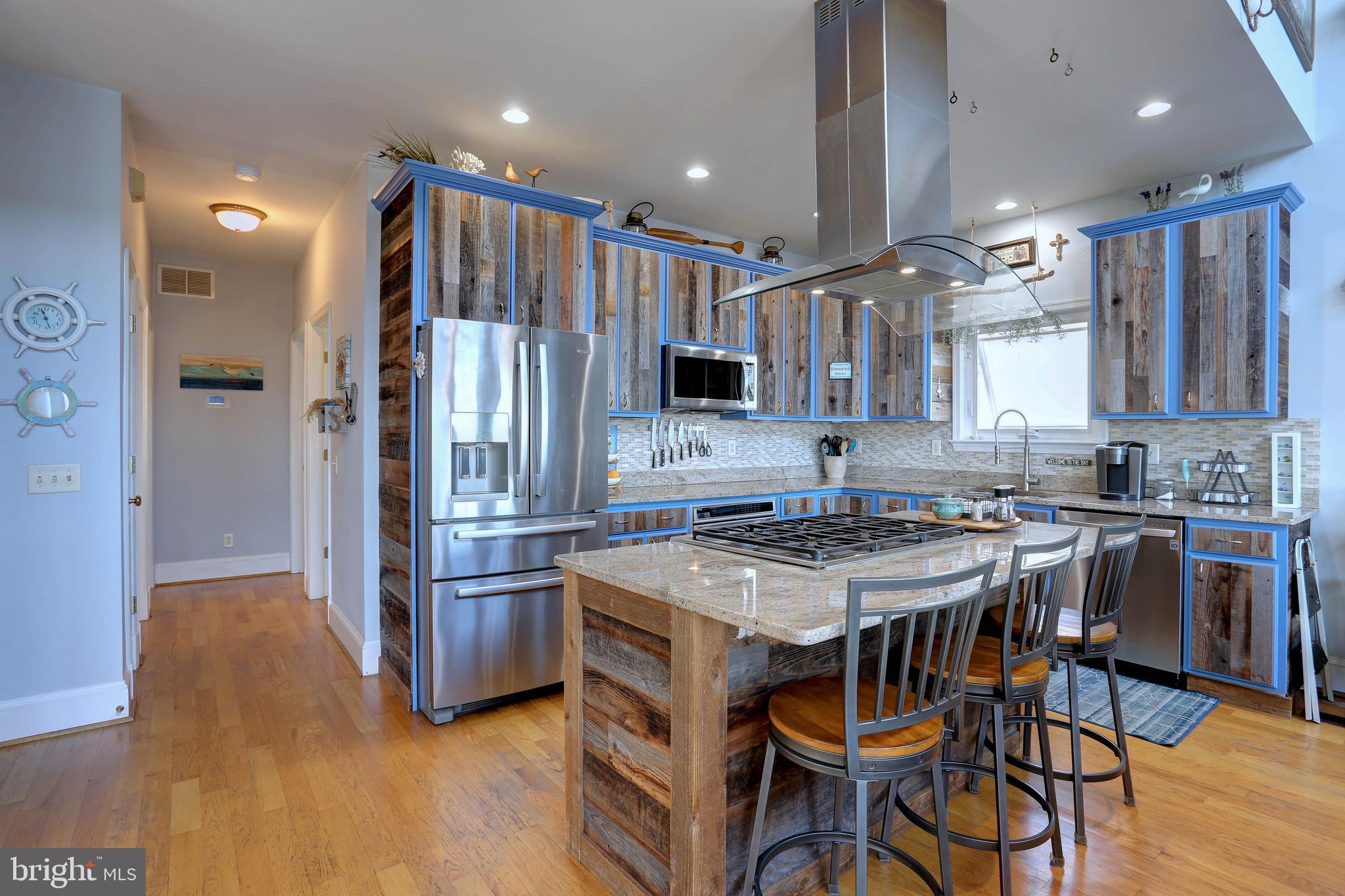 VENICE ON THE BAY - Residential