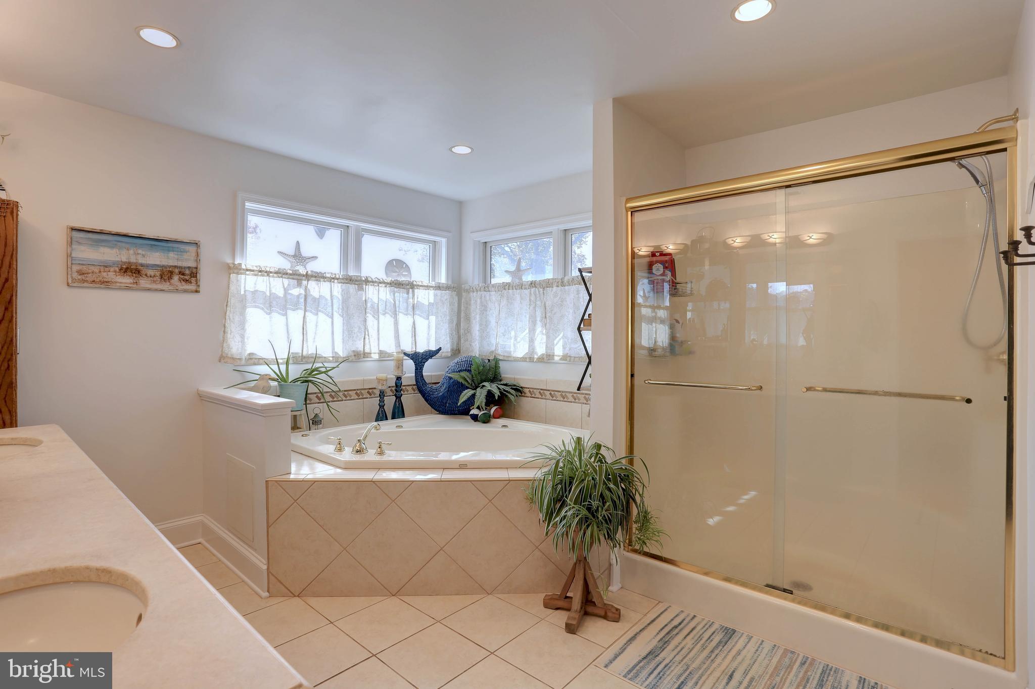 VENICE ON THE BAY - Residential