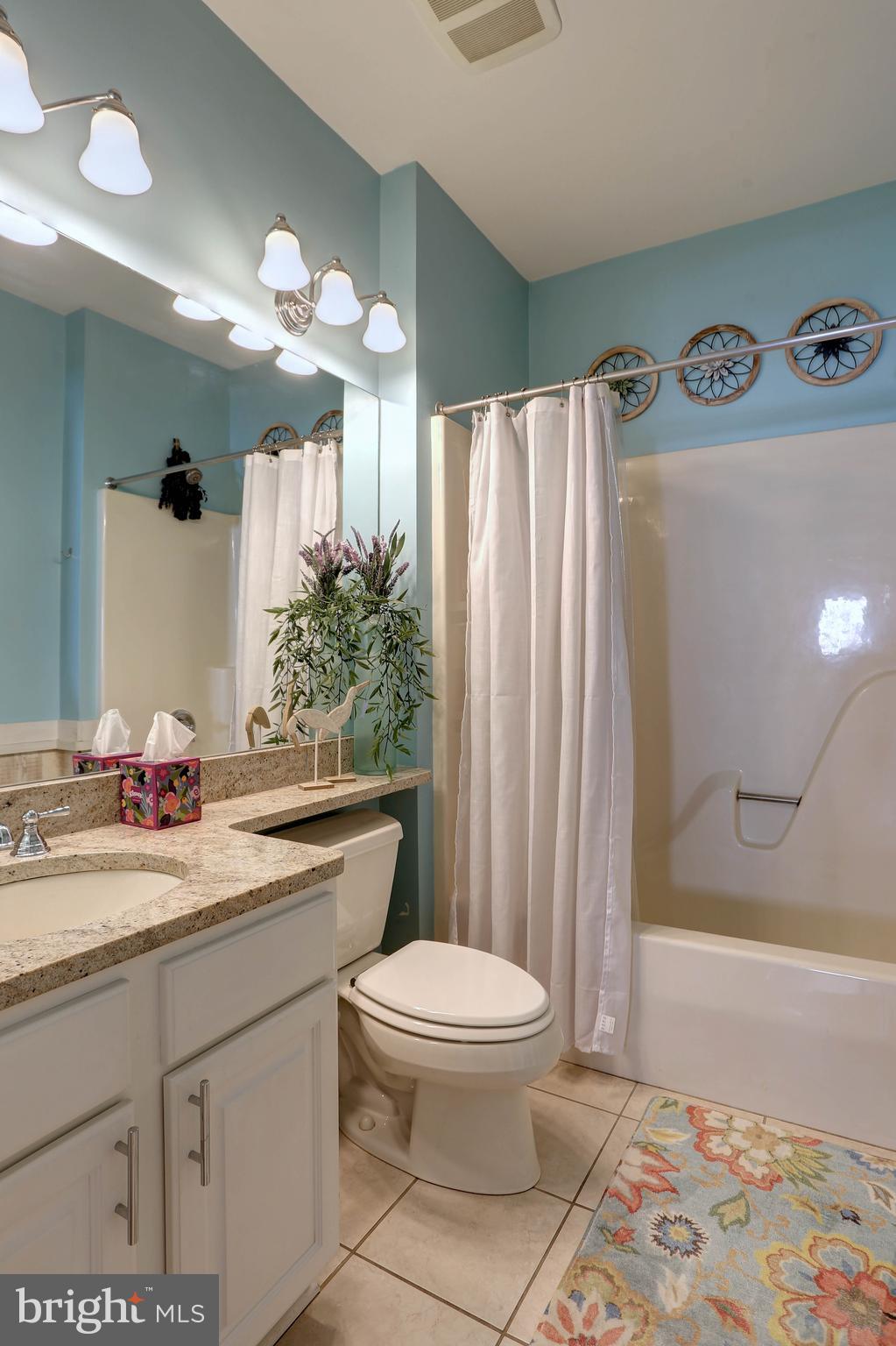 VENICE ON THE BAY - Residential