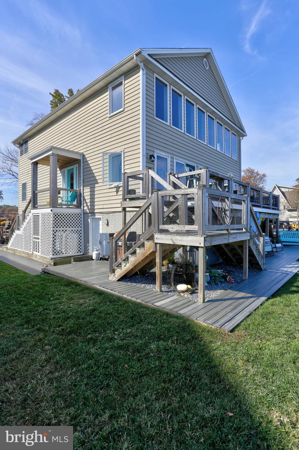 VENICE ON THE BAY - Residential