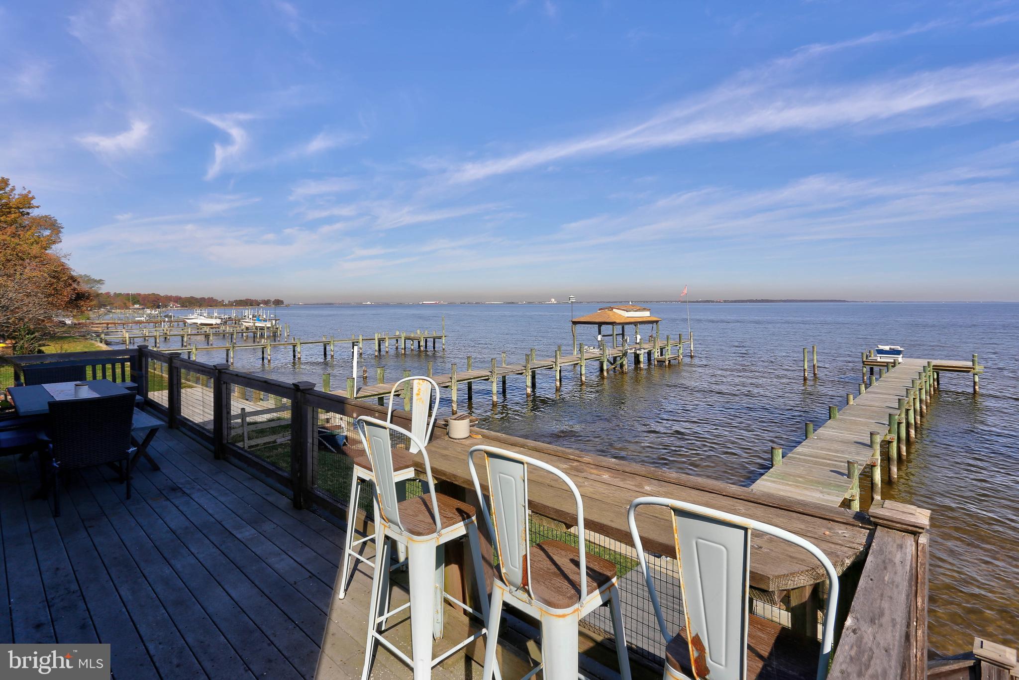 VENICE ON THE BAY - Residential