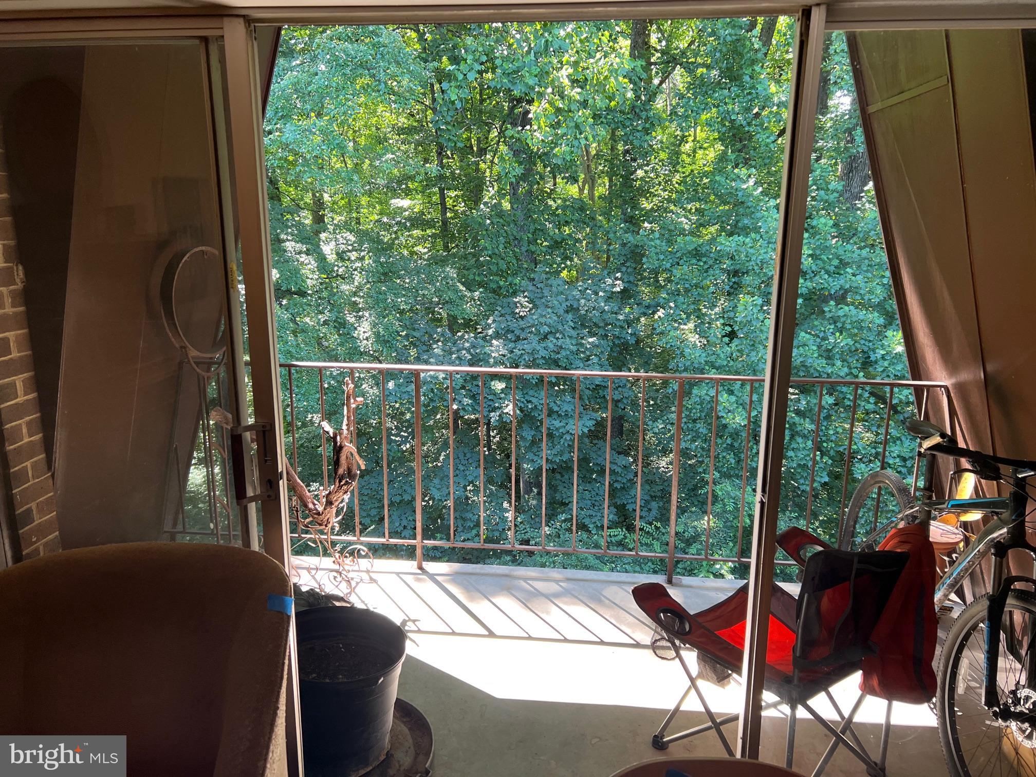 VANTAGE HILL - Residential