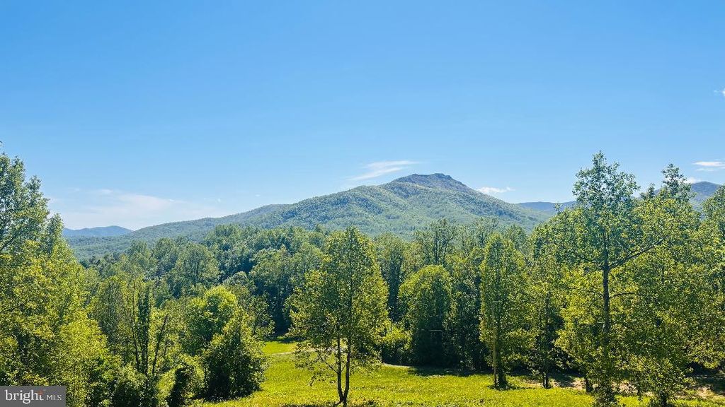 Photo of 32 New Moon Lane, SPERRYVILLE, VA 22740 (MLS # VARP2002630)