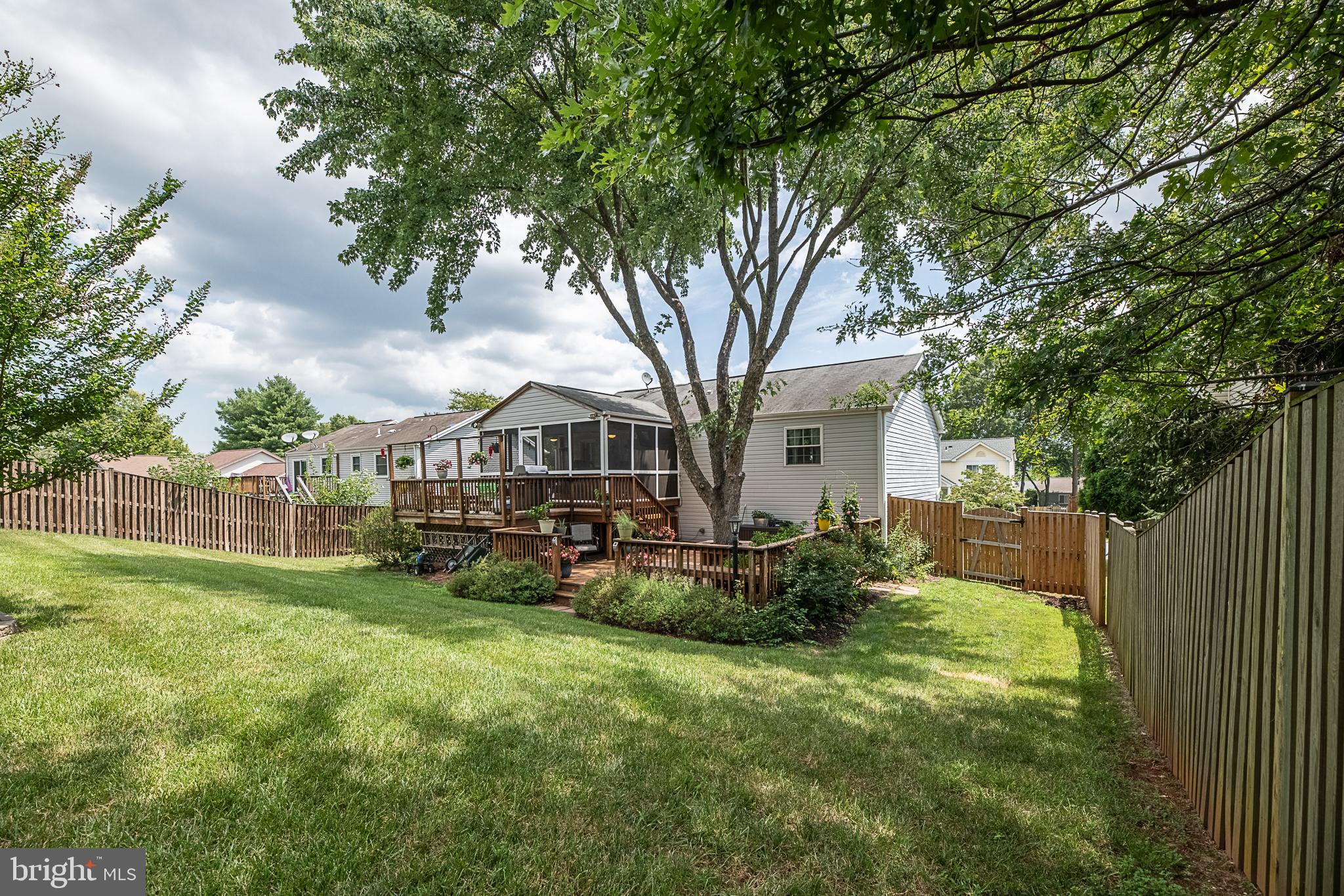 NESTORIA - Residential