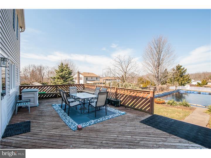 FOX HOLLOW - Residential