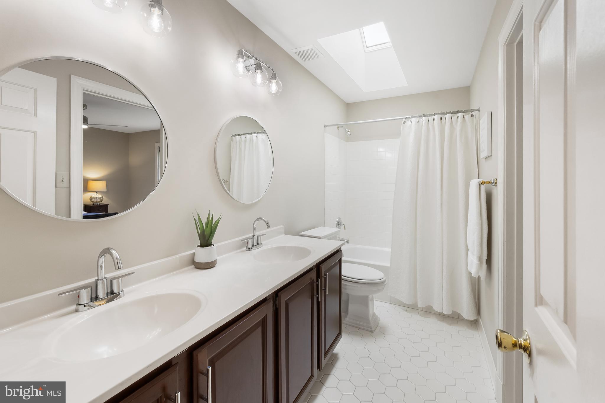 SYCAMORE RIDGE - Residential