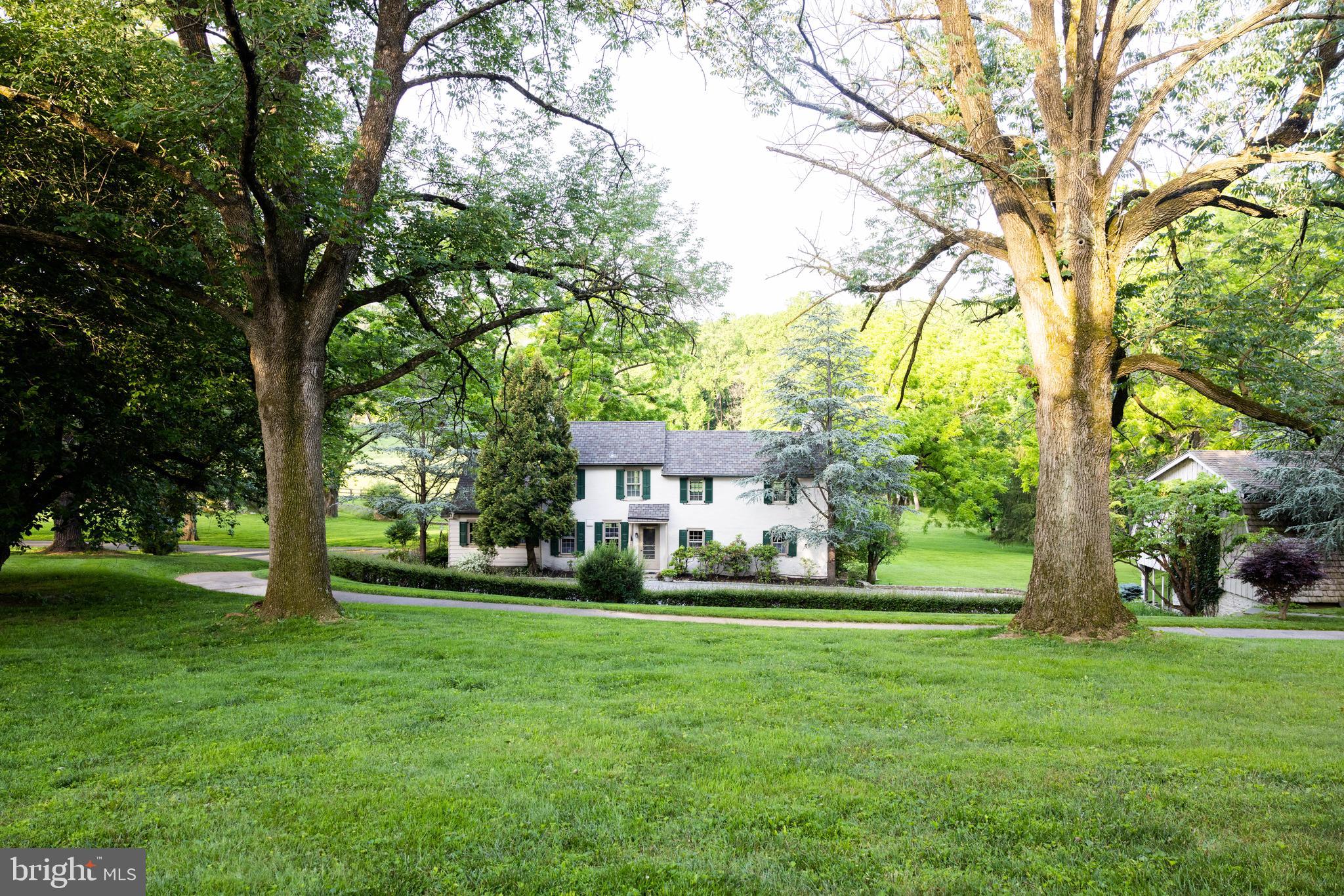 1105 GREEN LANE ROAD