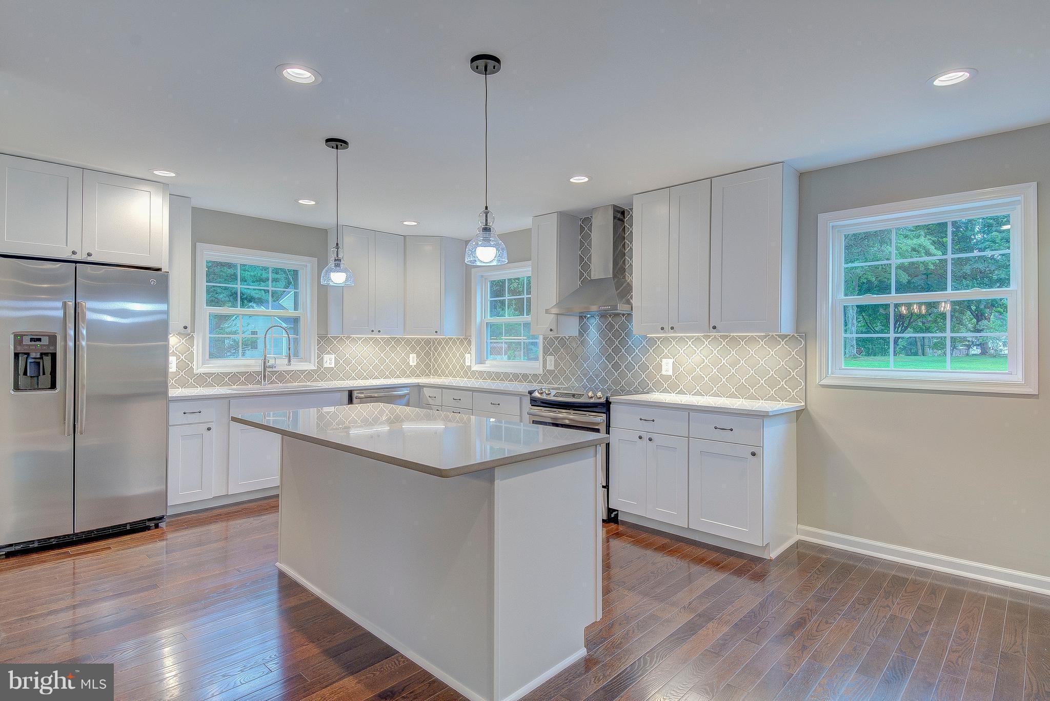 SLEEPY HOLLOW - Residential