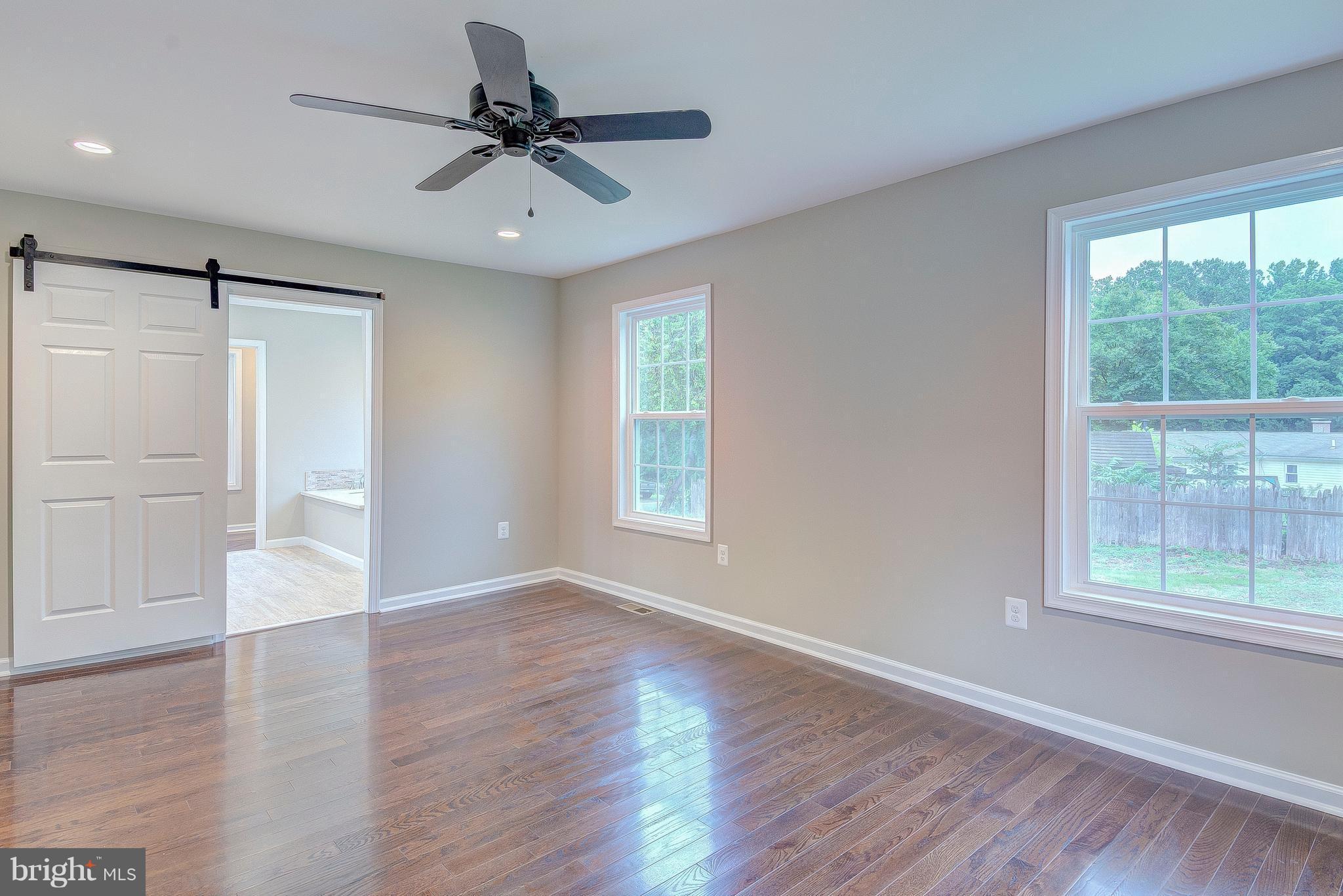 SLEEPY HOLLOW - Residential