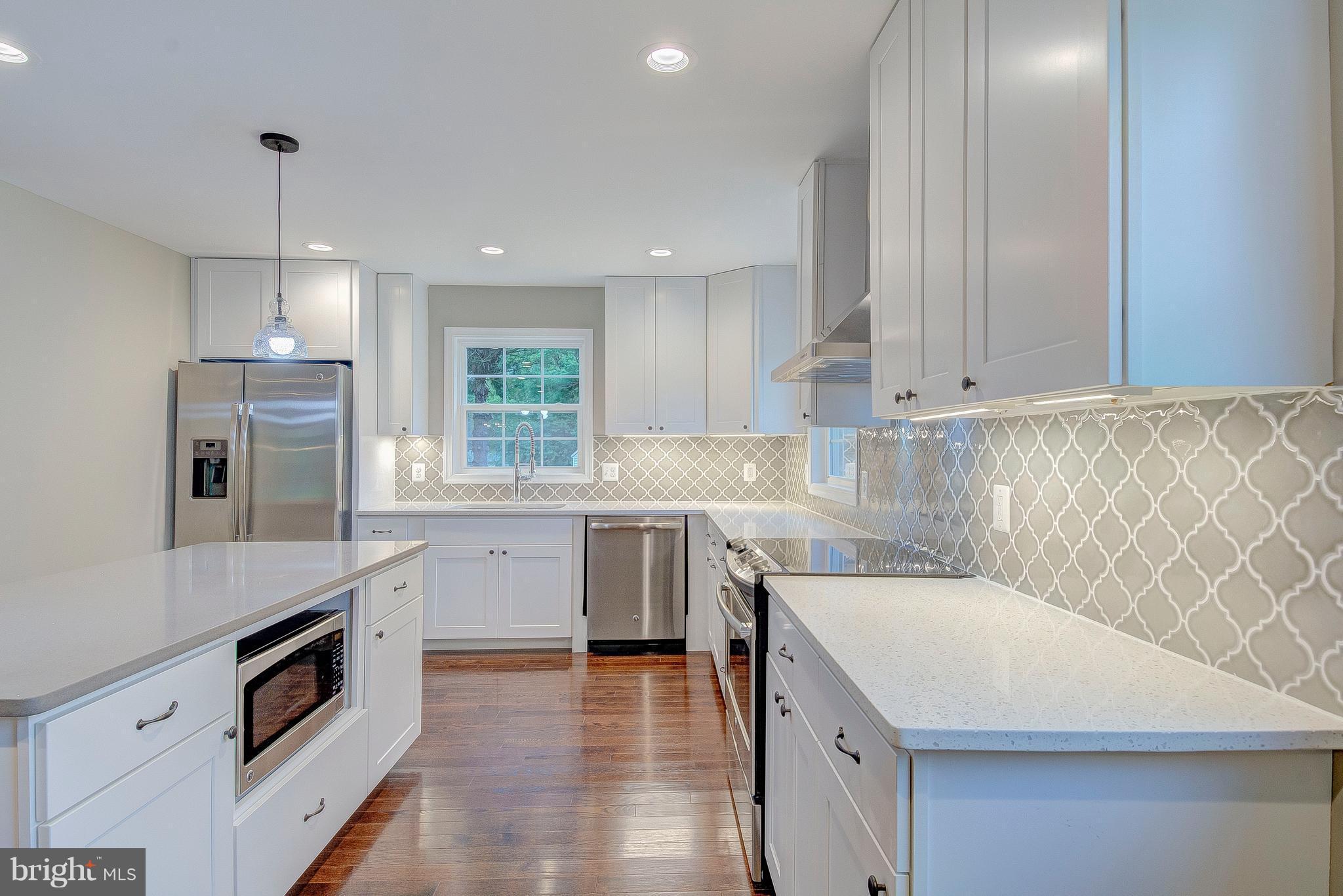 SLEEPY HOLLOW - Residential