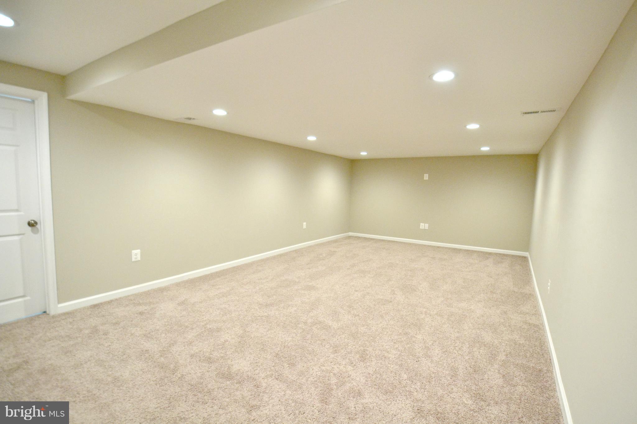 SLEEPY HOLLOW - Residential