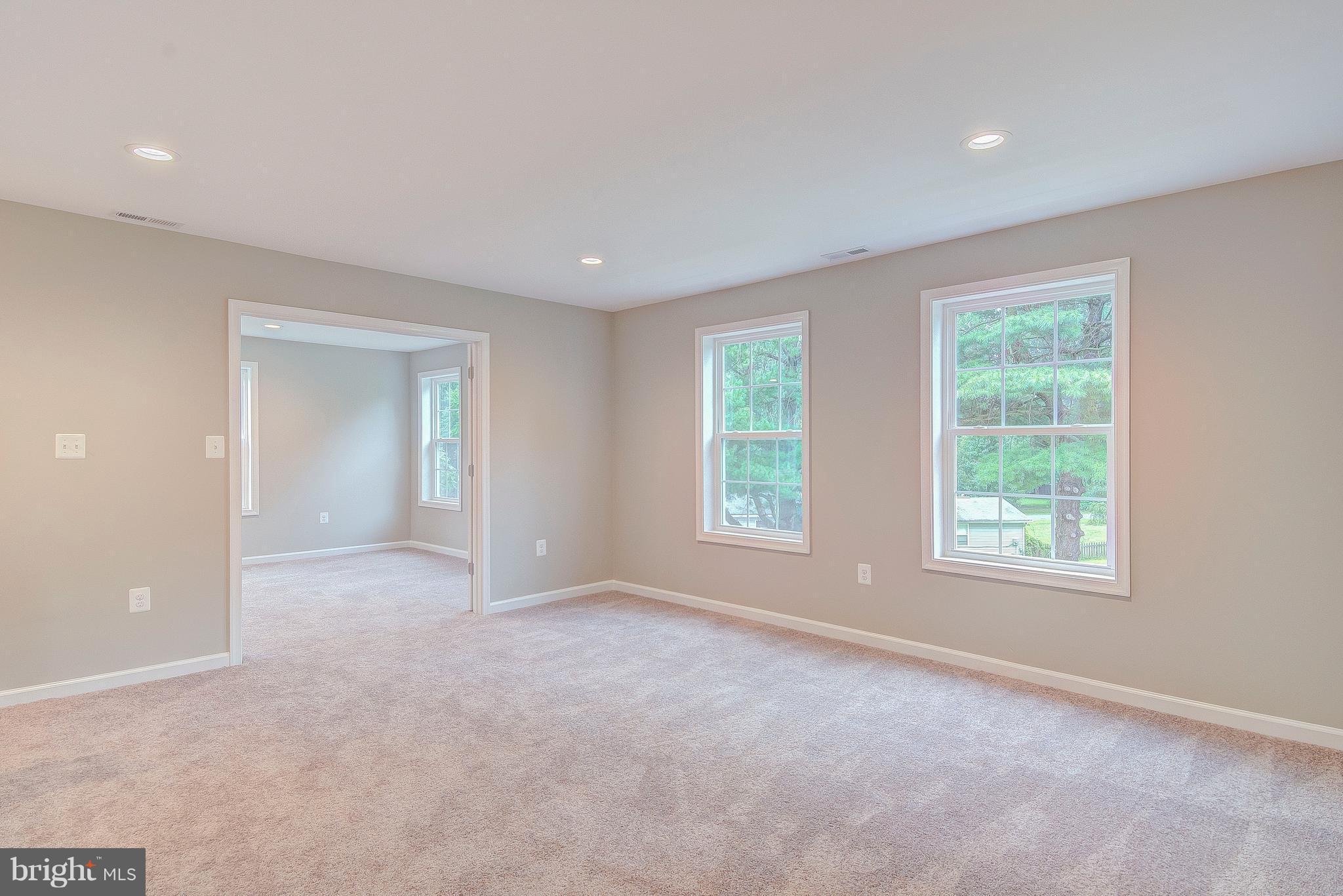 SLEEPY HOLLOW - Residential