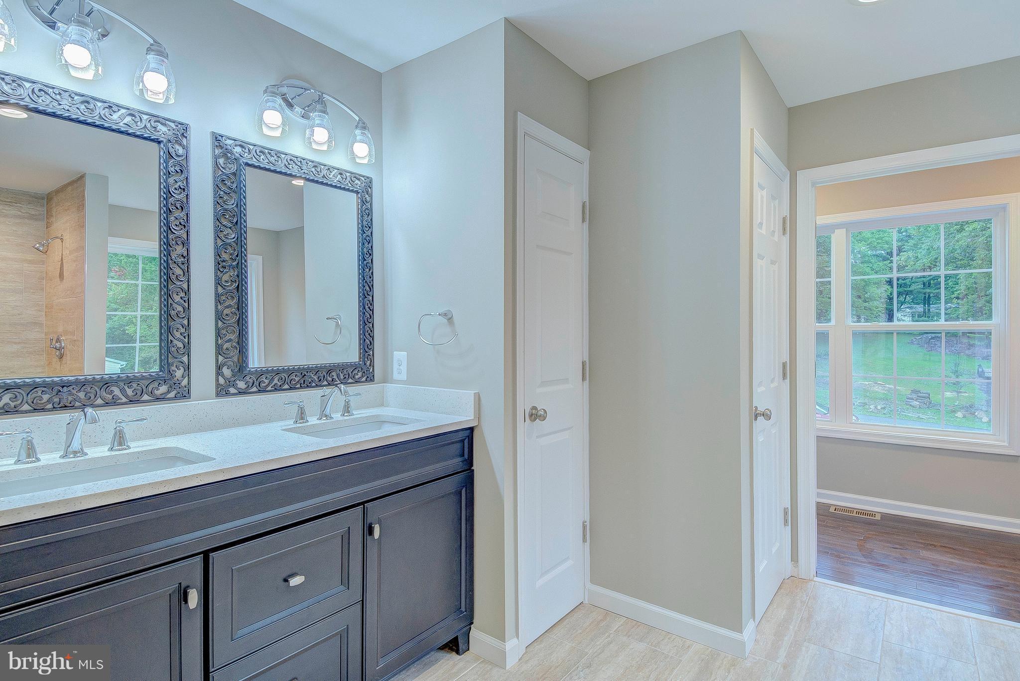 SLEEPY HOLLOW - Residential