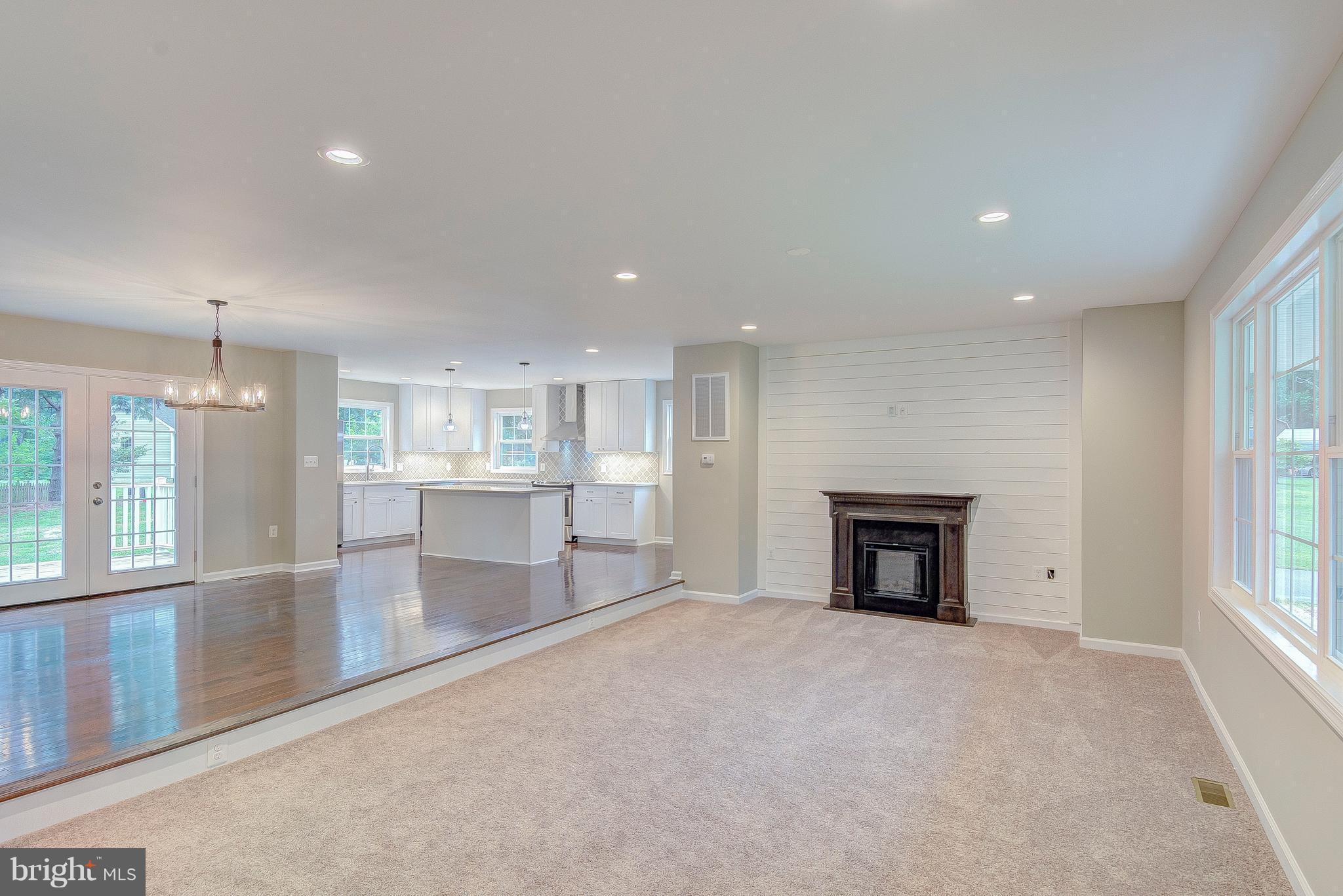 SLEEPY HOLLOW - Residential