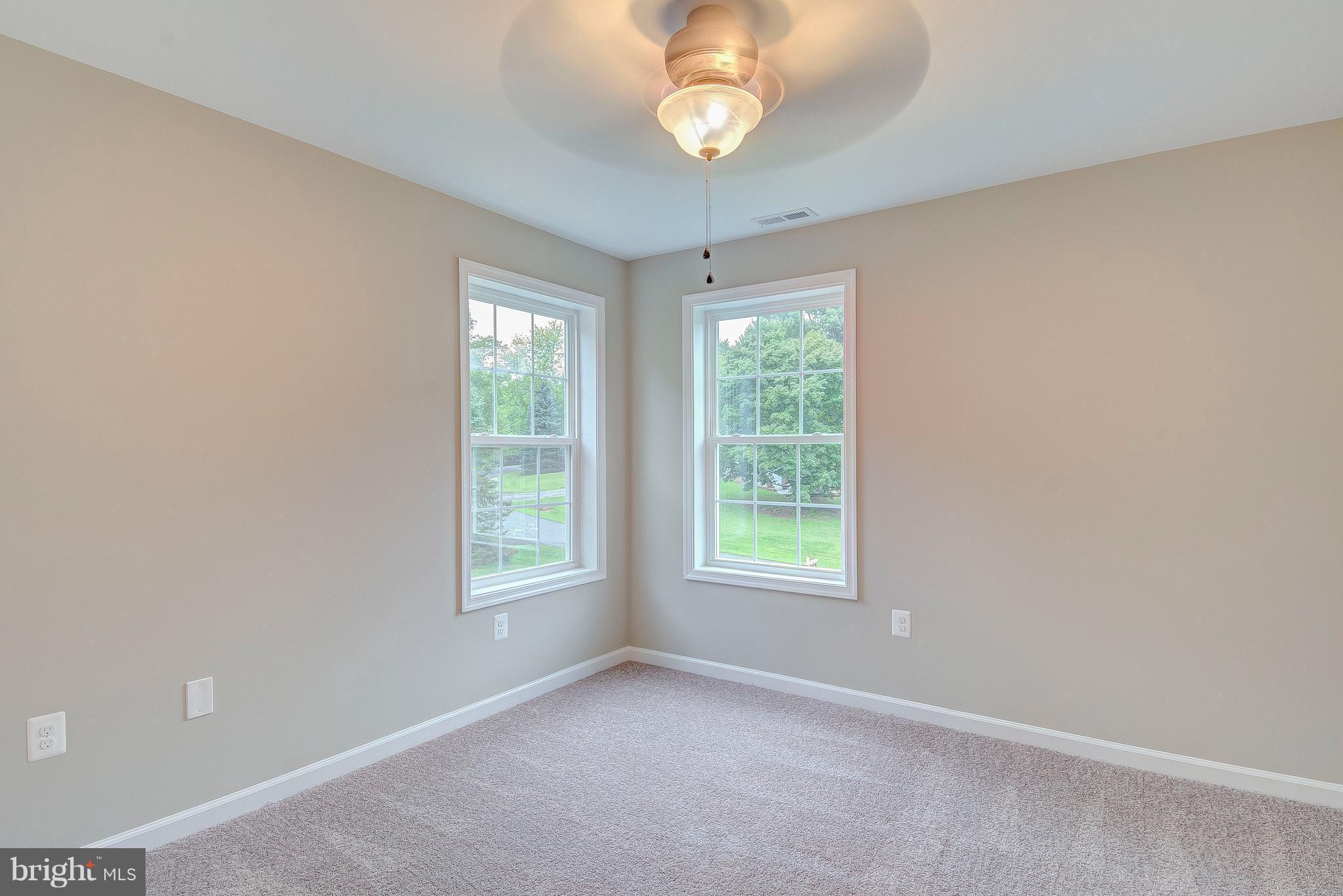 SLEEPY HOLLOW - Residential