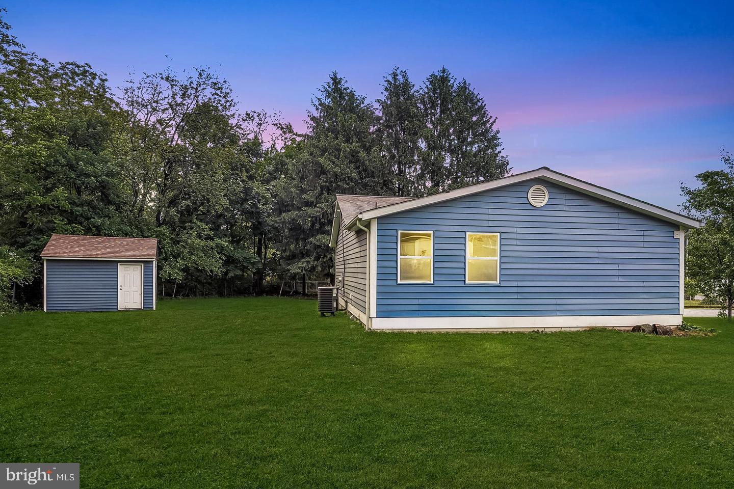 703 CEDAR AVENUE