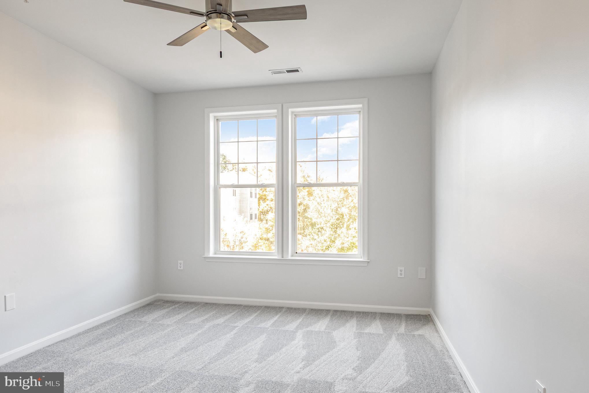 GREENHAVEN - Residential