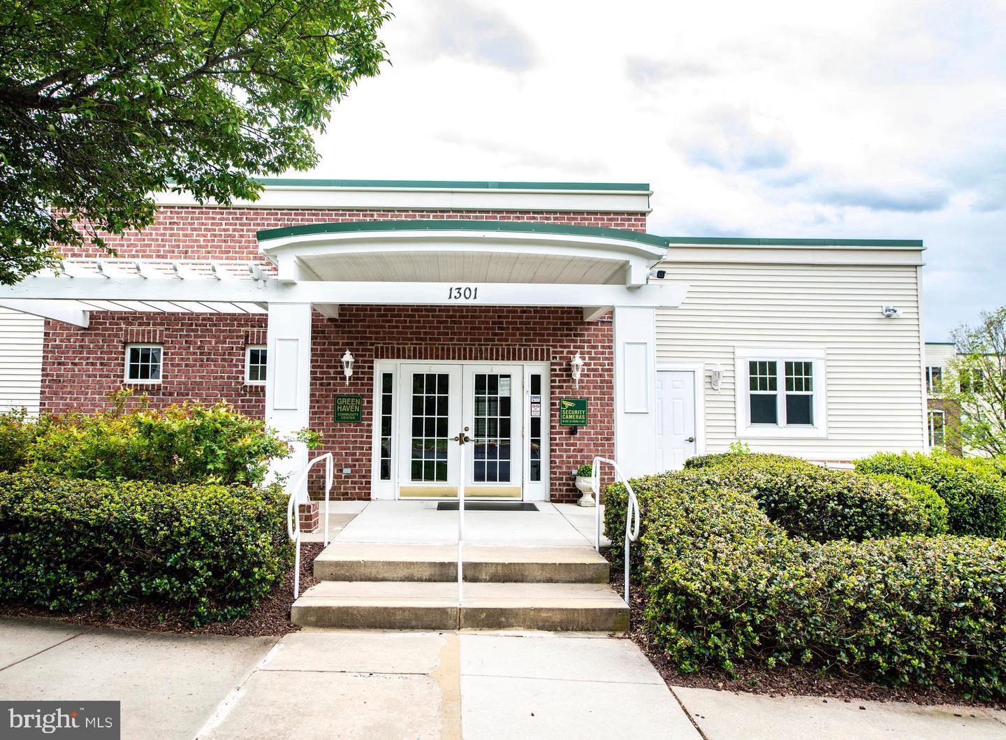 GREENHAVEN - Residential