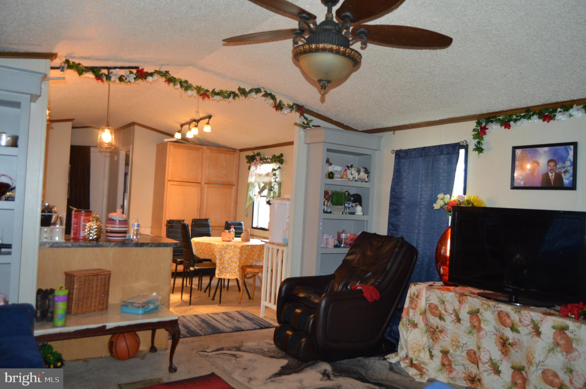 WILLIAMS ESTATES - Residential