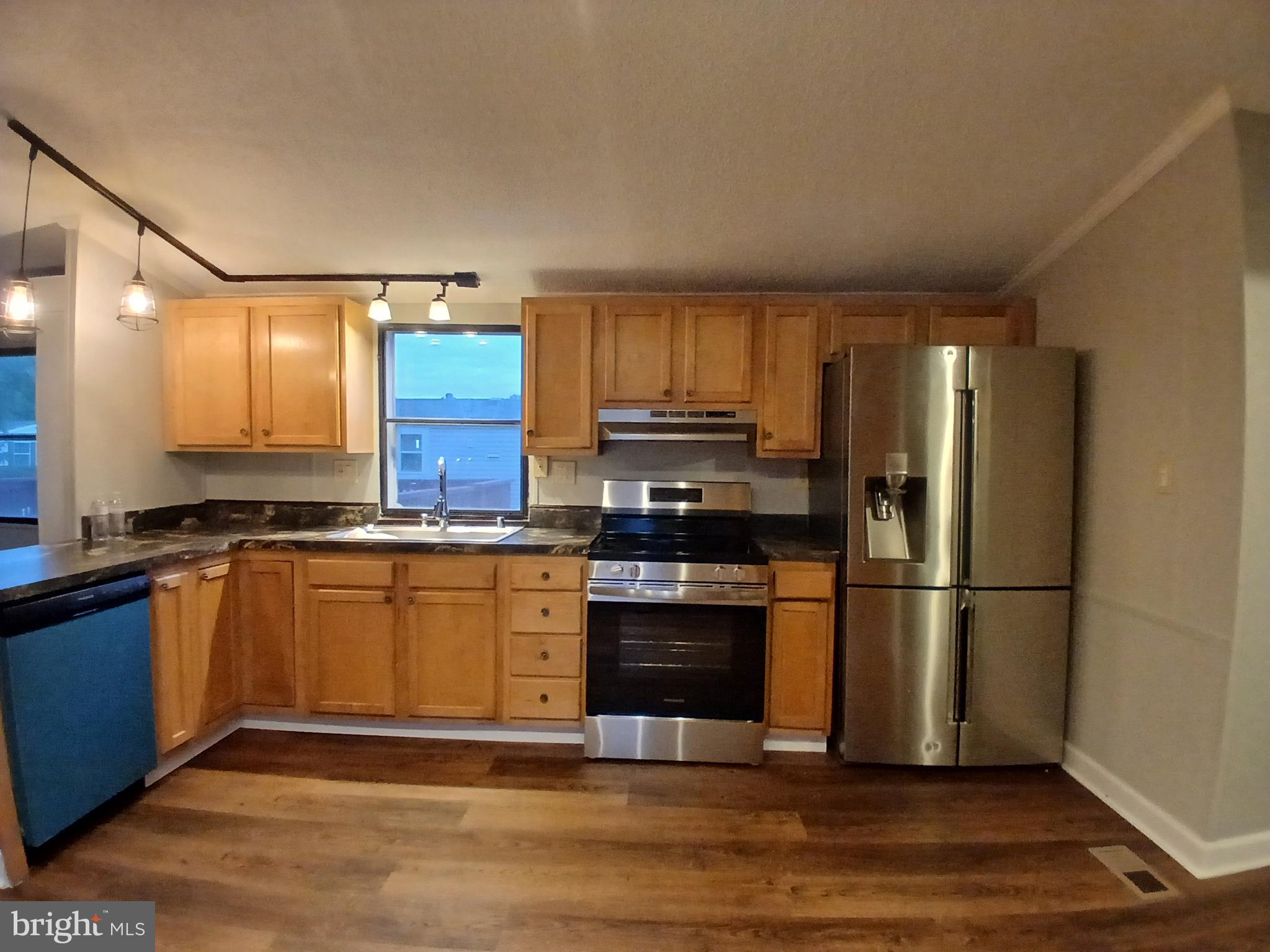 WILLIAMS ESTATES - Residential
