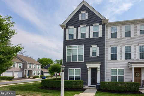 Photo of 902 MAYER PL, LANCASTER, PA 17601 (MLS # PALA2037456)