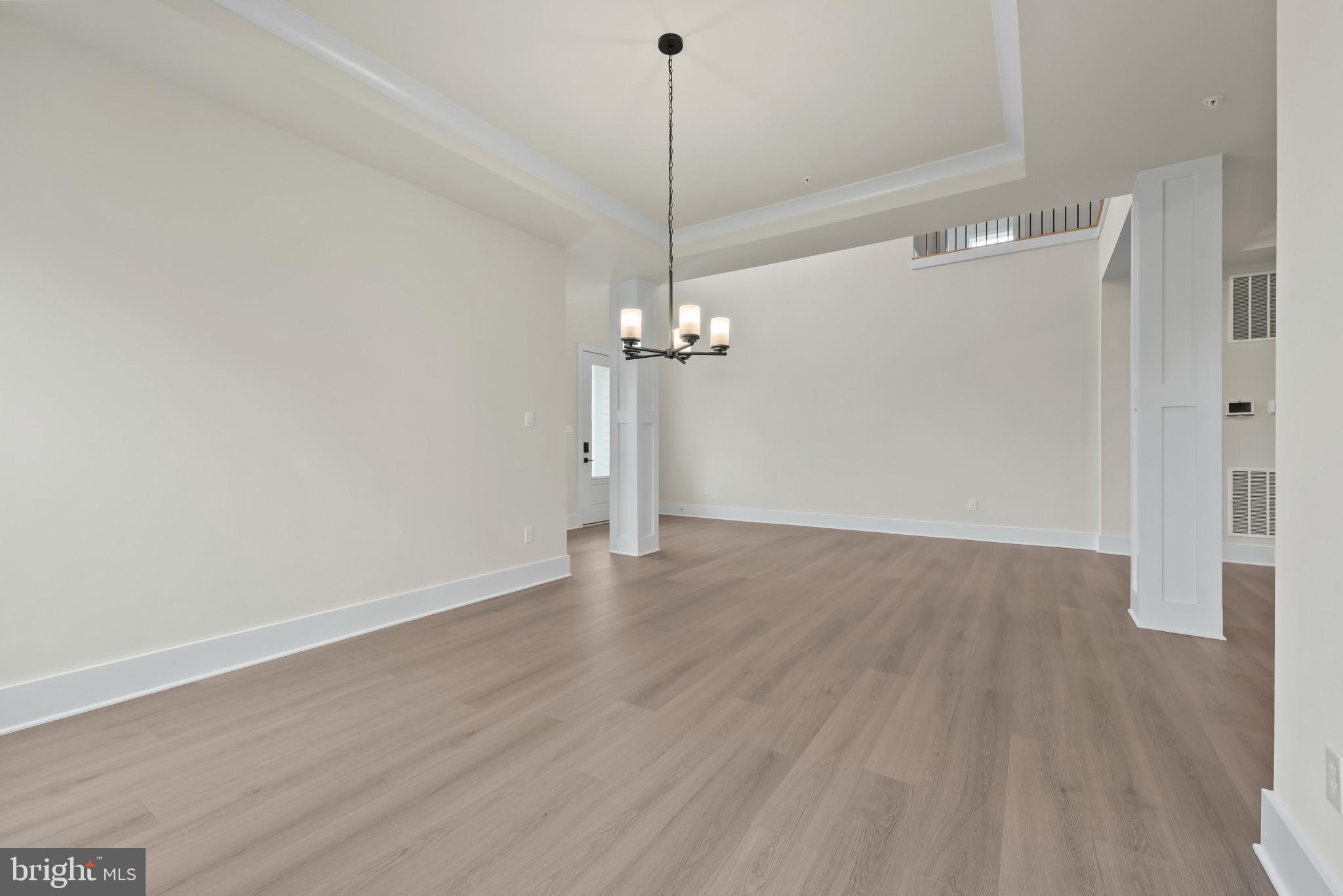 STILLVIEW ACRES - Residential