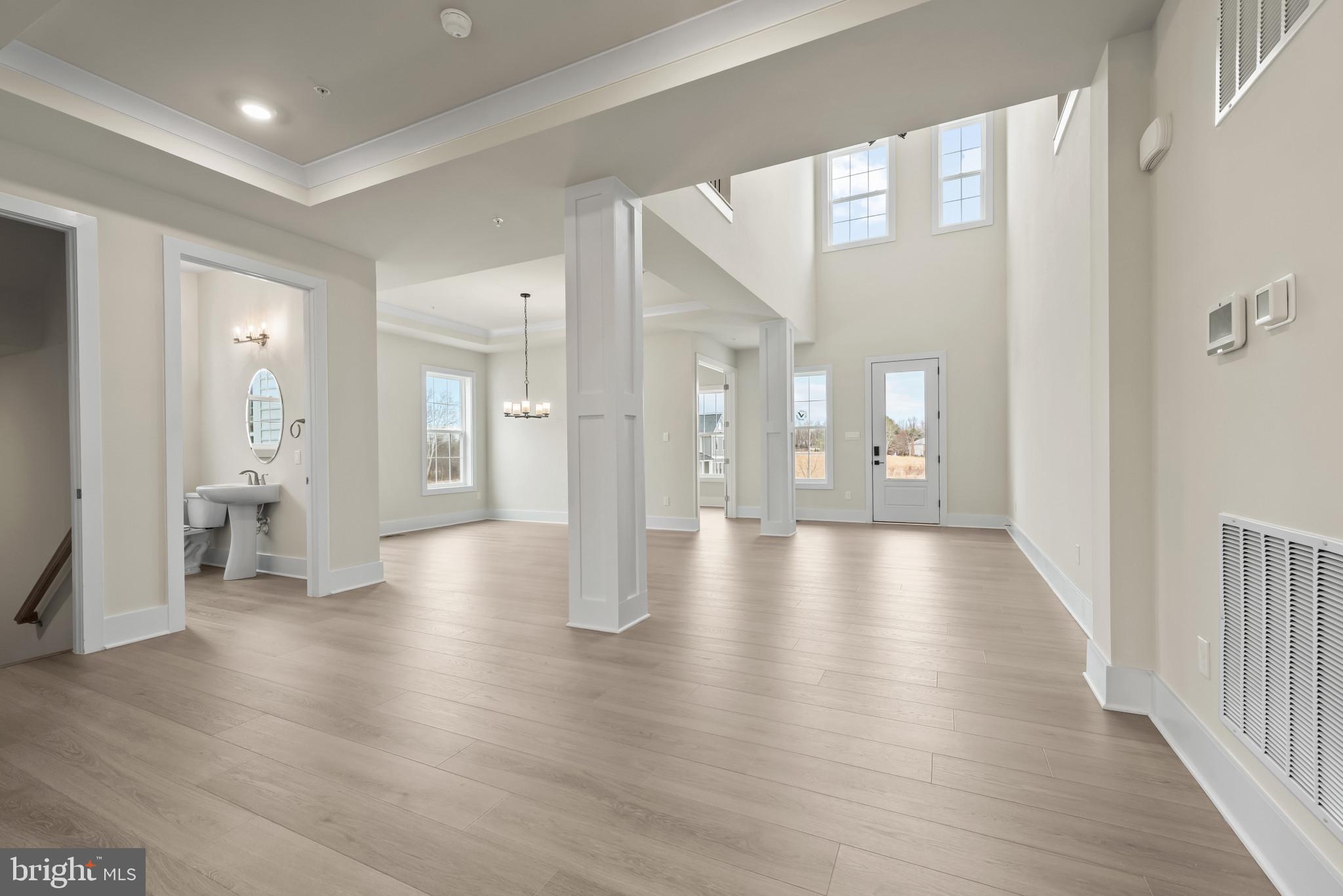 STILLVIEW ACRES - Residential