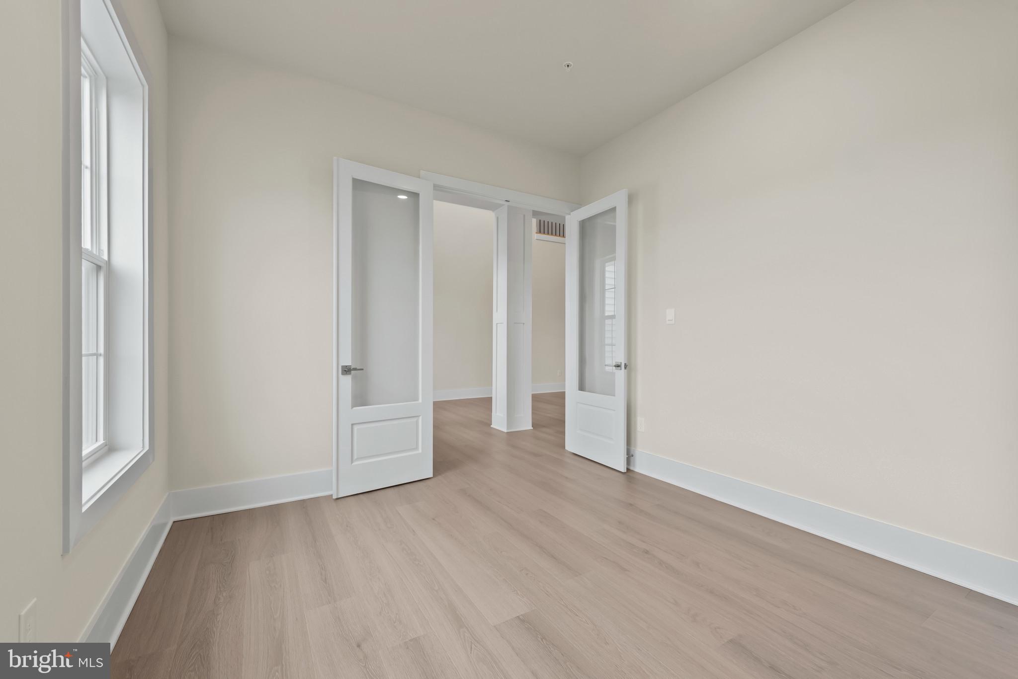 STILLVIEW ACRES - Residential