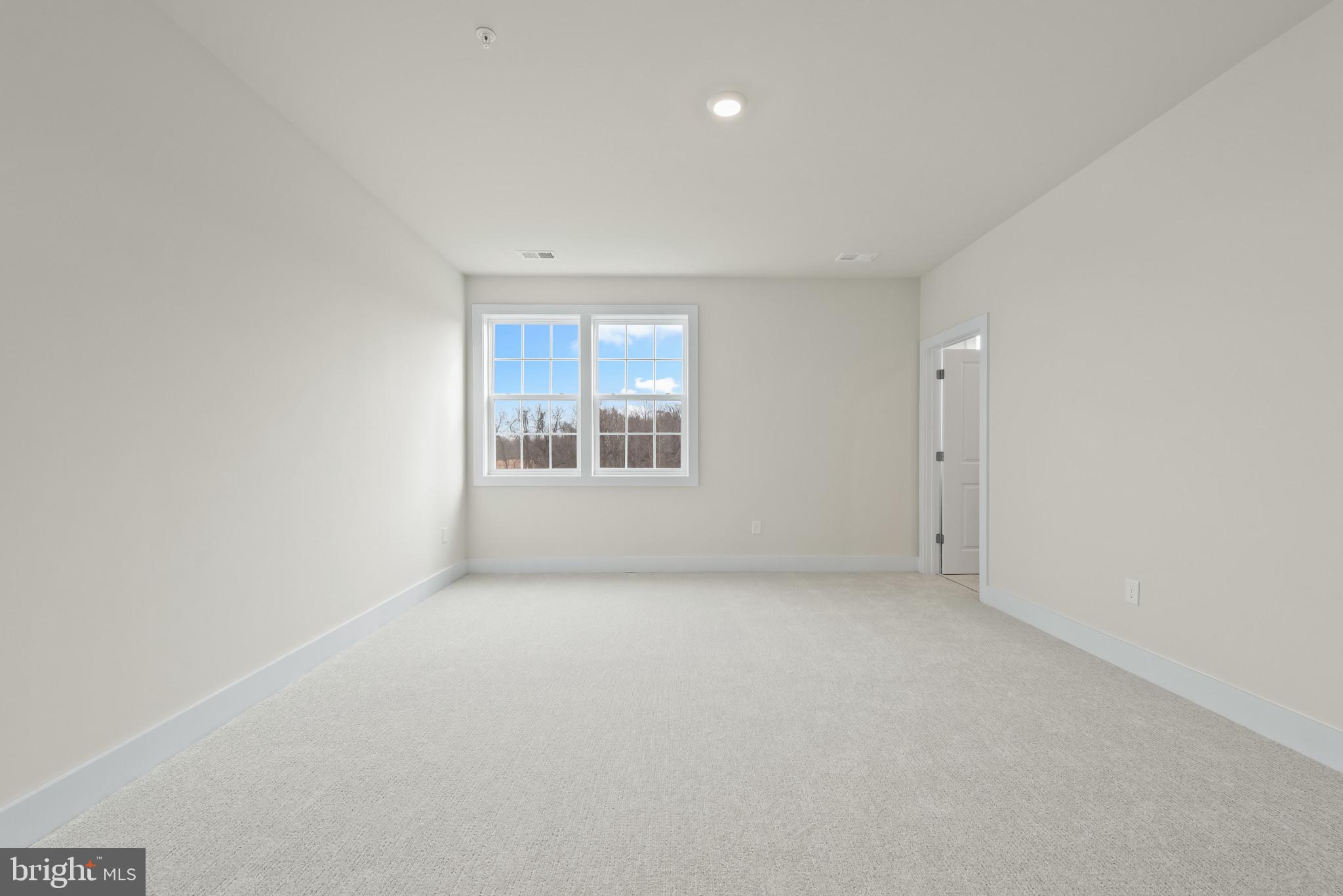 STILLVIEW ACRES - Residential