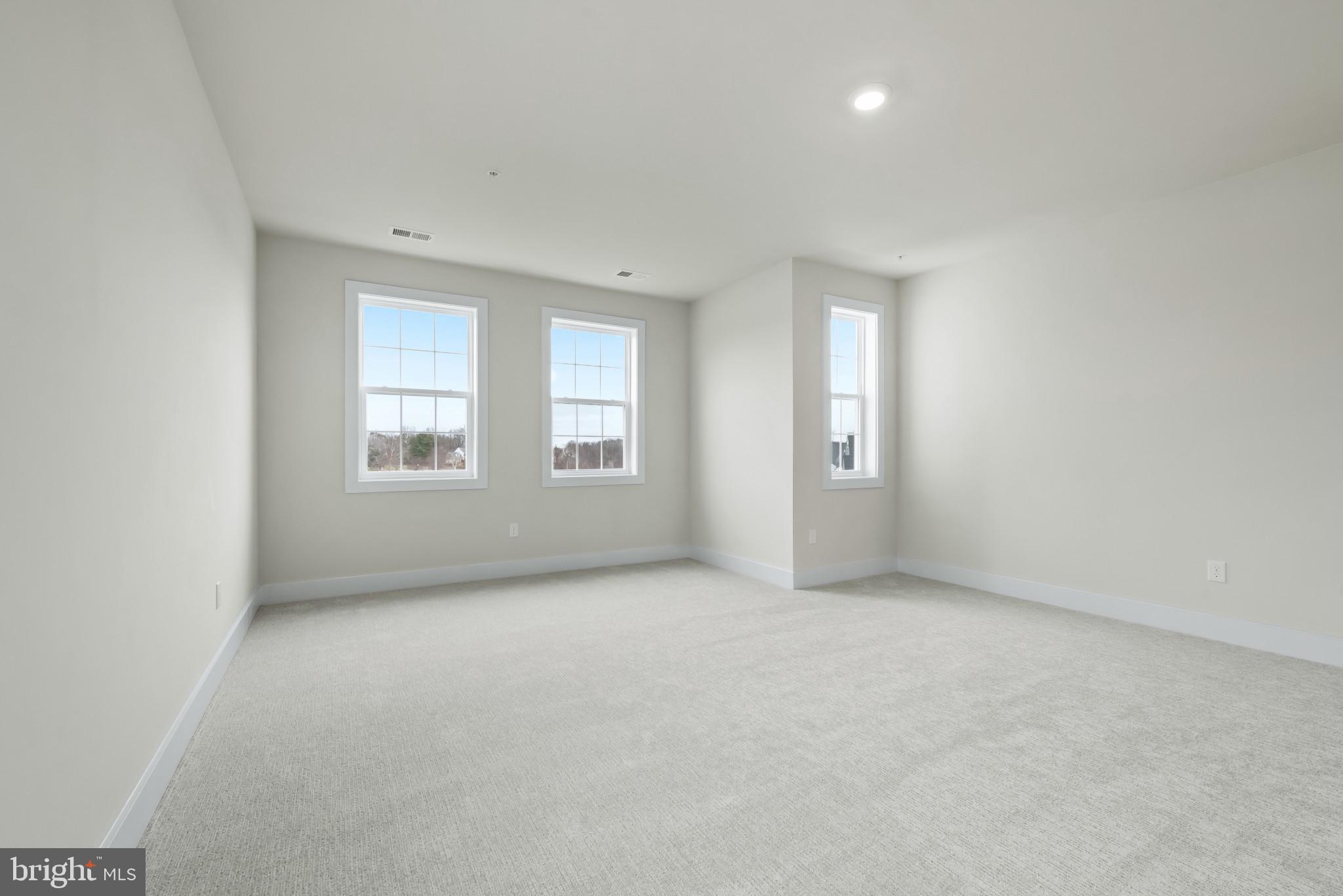 STILLVIEW ACRES - Residential