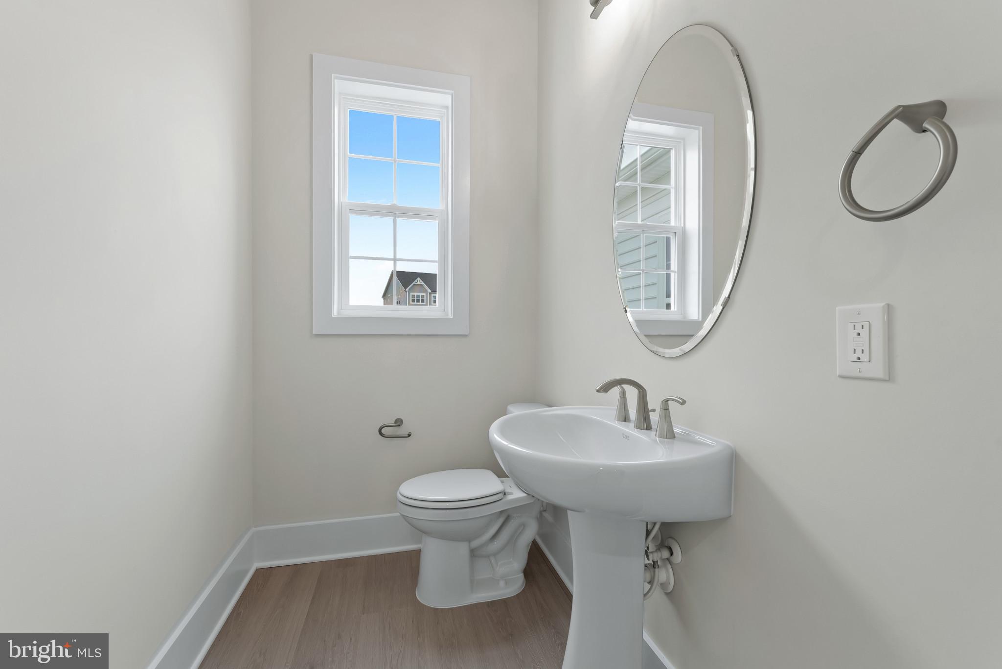 STILLVIEW ACRES - Residential